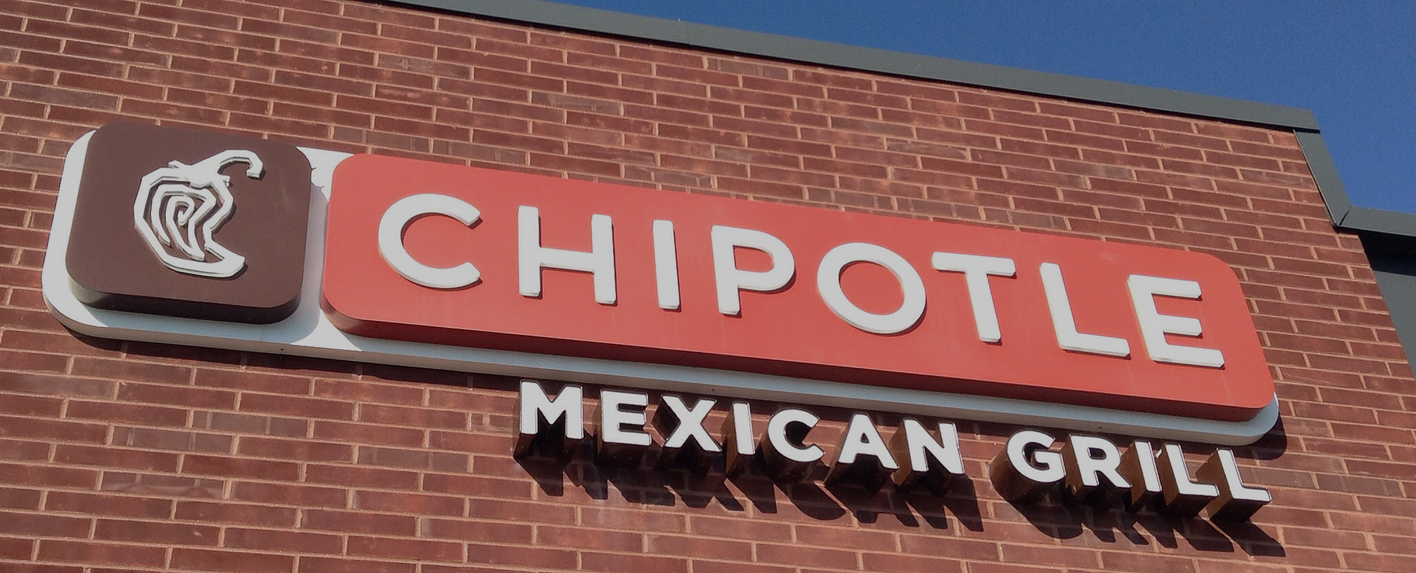 The Daily Rail: Chipotle execs sued for insider trading