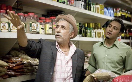 Cook With Your Cab Driver [VIDEO] 