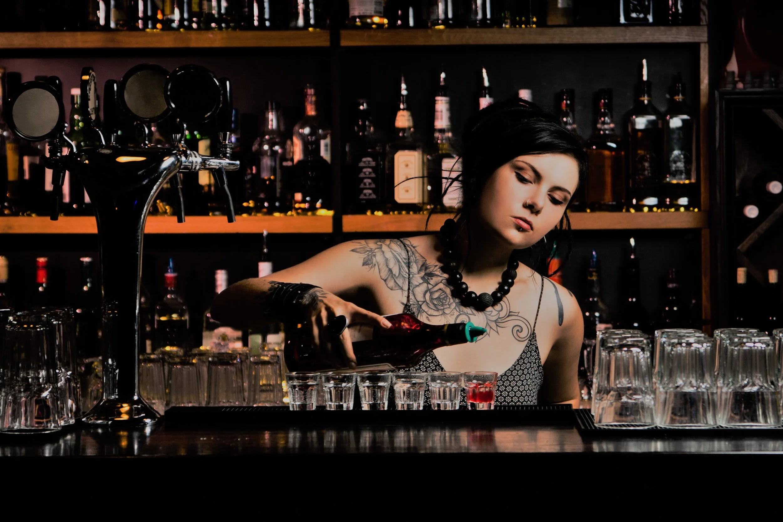 The Daily Rail: Is Bartending School Worth It?
