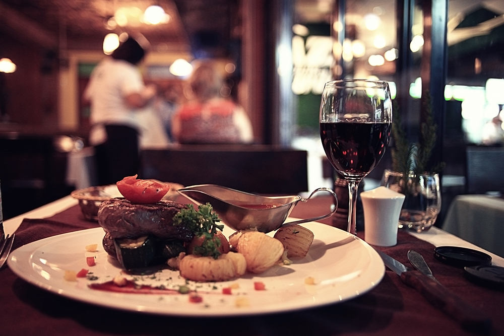The Daily Rail: Does the Restaurant Industry Have an Inventory Problem?