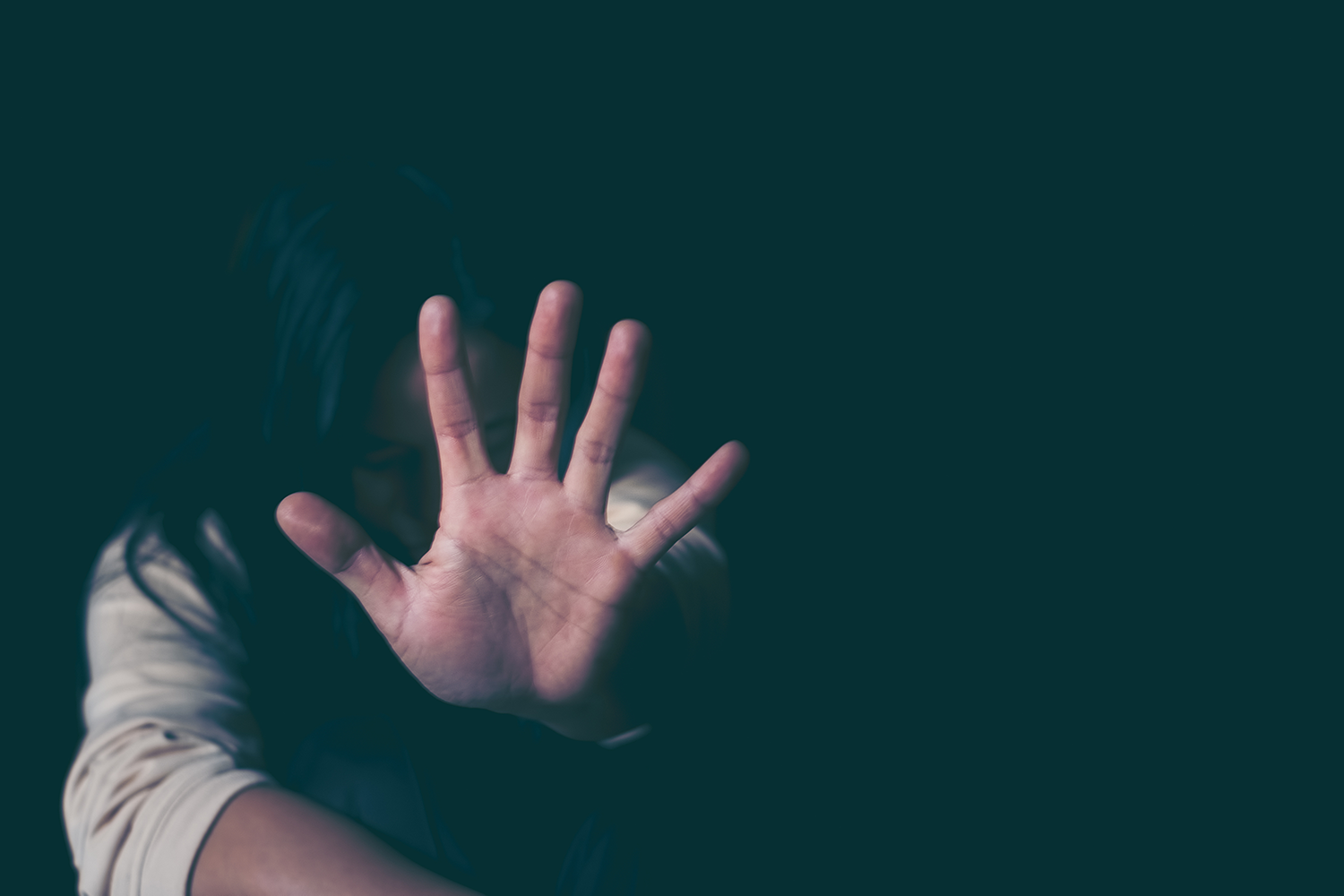 4 Tips to Combat Sexual Harassment in Bars & Restaurants