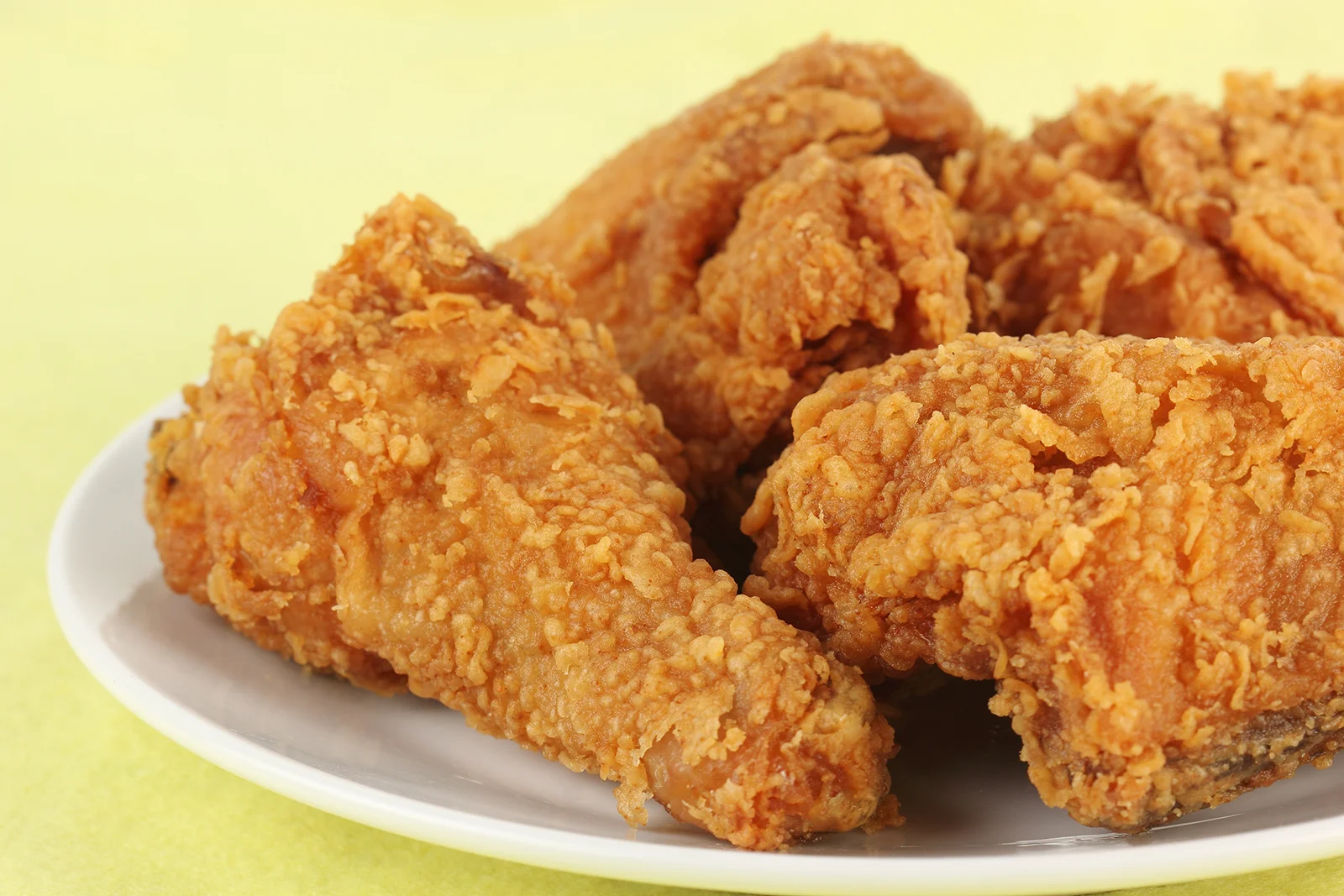 The Daily Rail: KFC Experiments with “Vegetarian” Fried Chicken