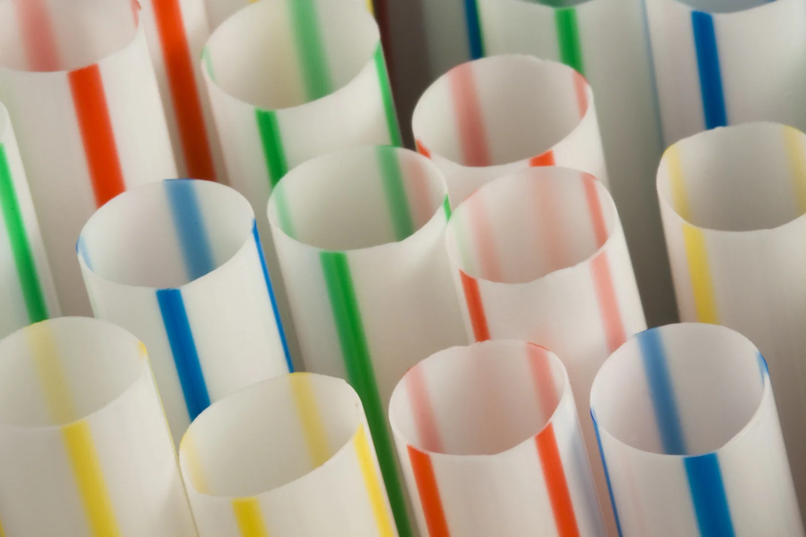 The Daily Rail: McDonald’s UK Switching to Paper Straws