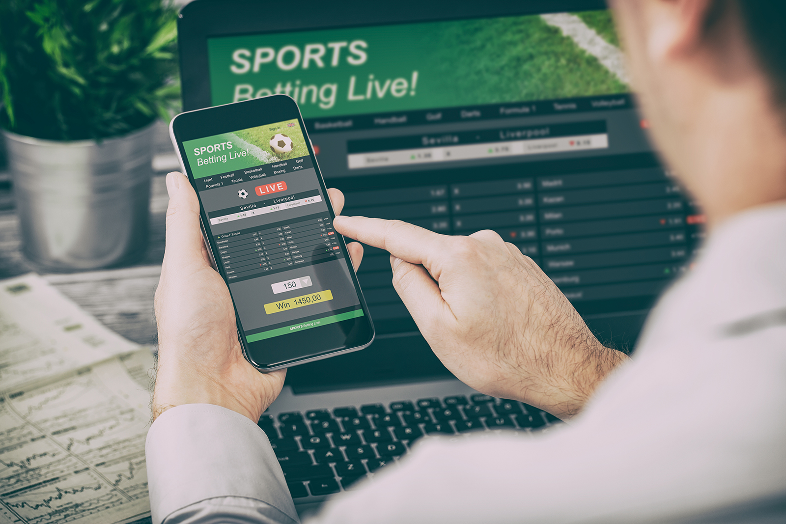 The Daily Rail: Should Restaurants & Bars Look into Online Sports Gambling?