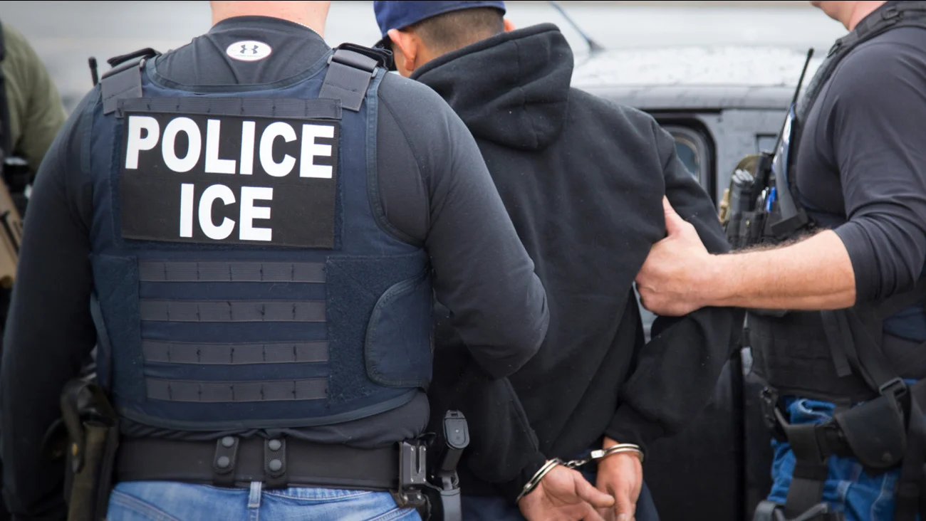 The Daily Rail: Is Your Restaurant Prepared for an ICE Raid?