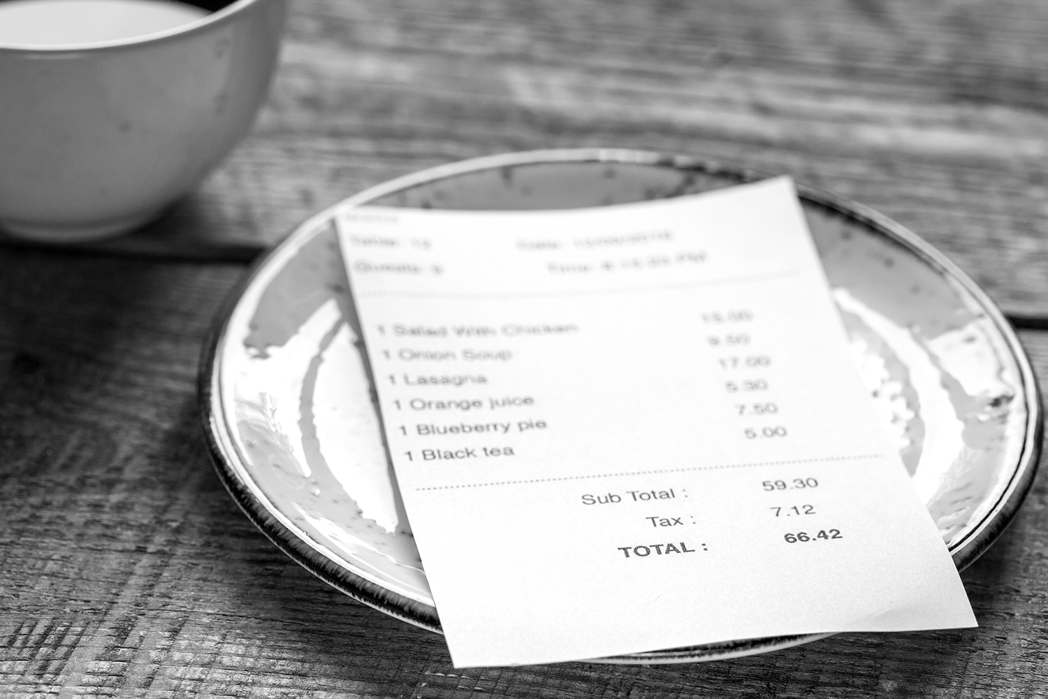 The Daily Rail: Use Policy to Improve Your Restaurant's Security &amp; Lower Guest Theft