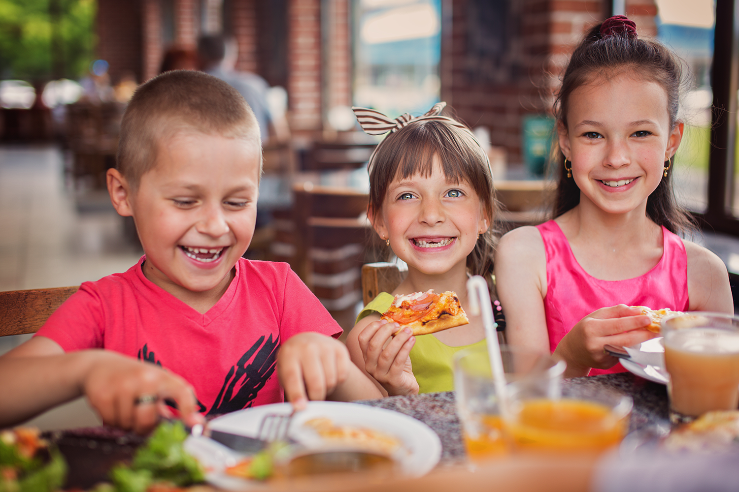 The Daily Rail: What Millennial Parents Want for Their Kids at Restaurants
