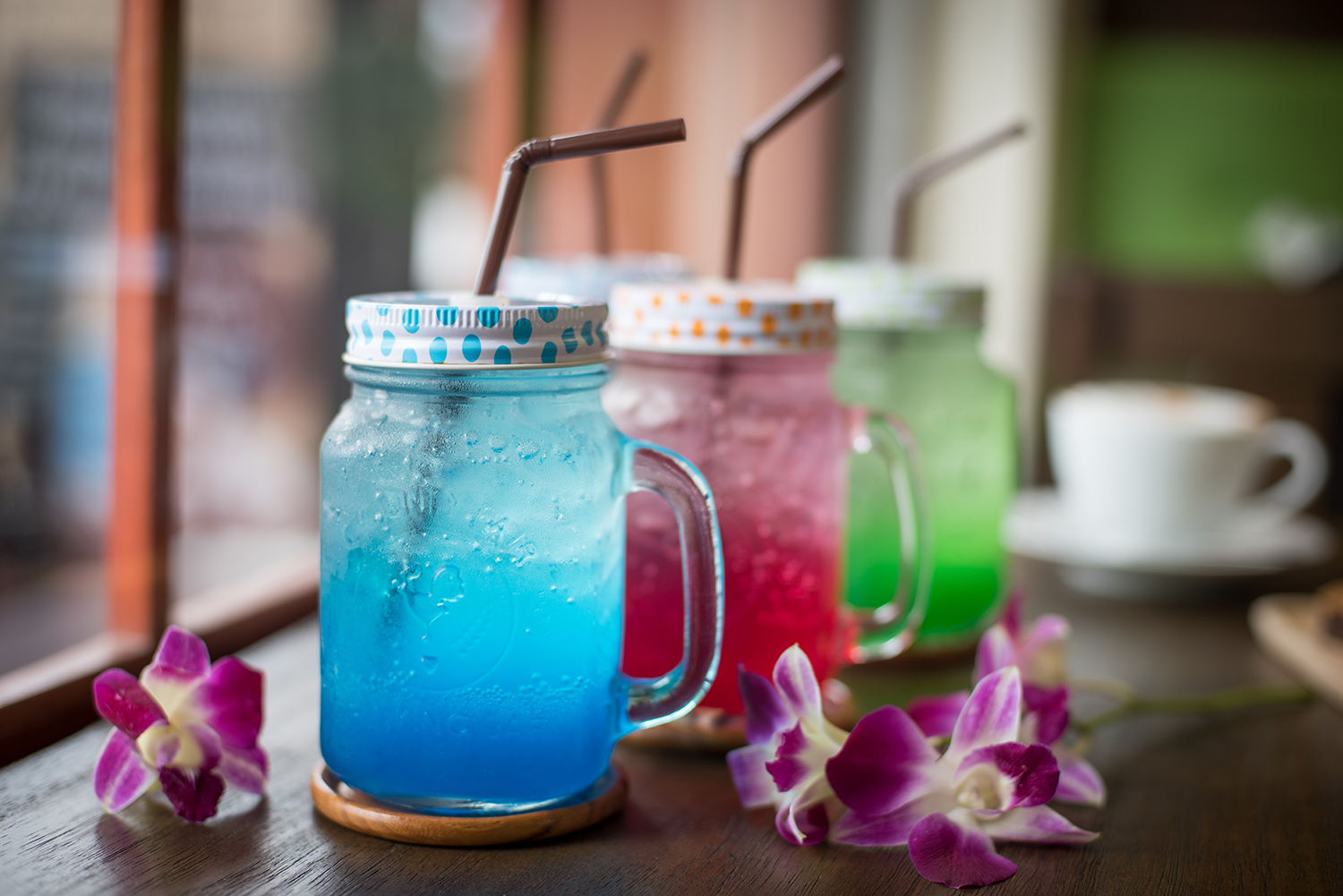 The Daily Rail: The Alcohol-Free Trend Isn't Going Anywhere