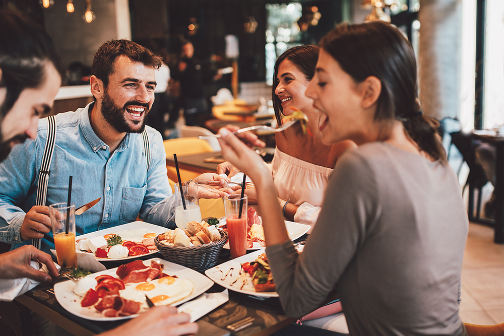 How to Increase Revenue of Your Restaurant: 10 Creative Marketing Ideas