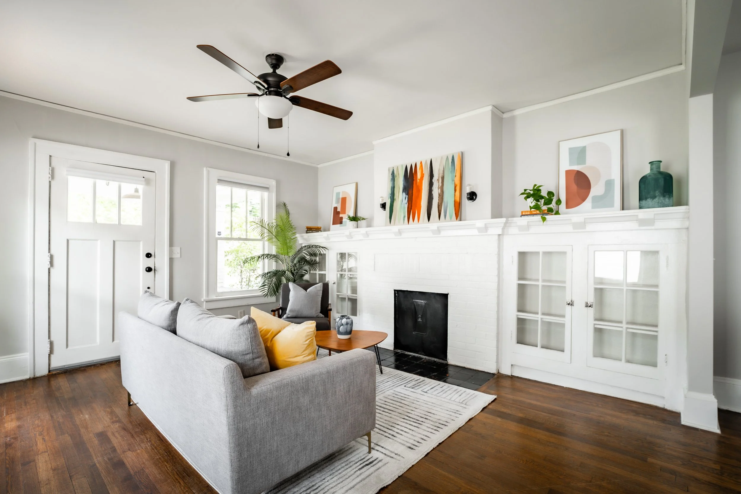 23Clifton_LivingRoom_2.jpg