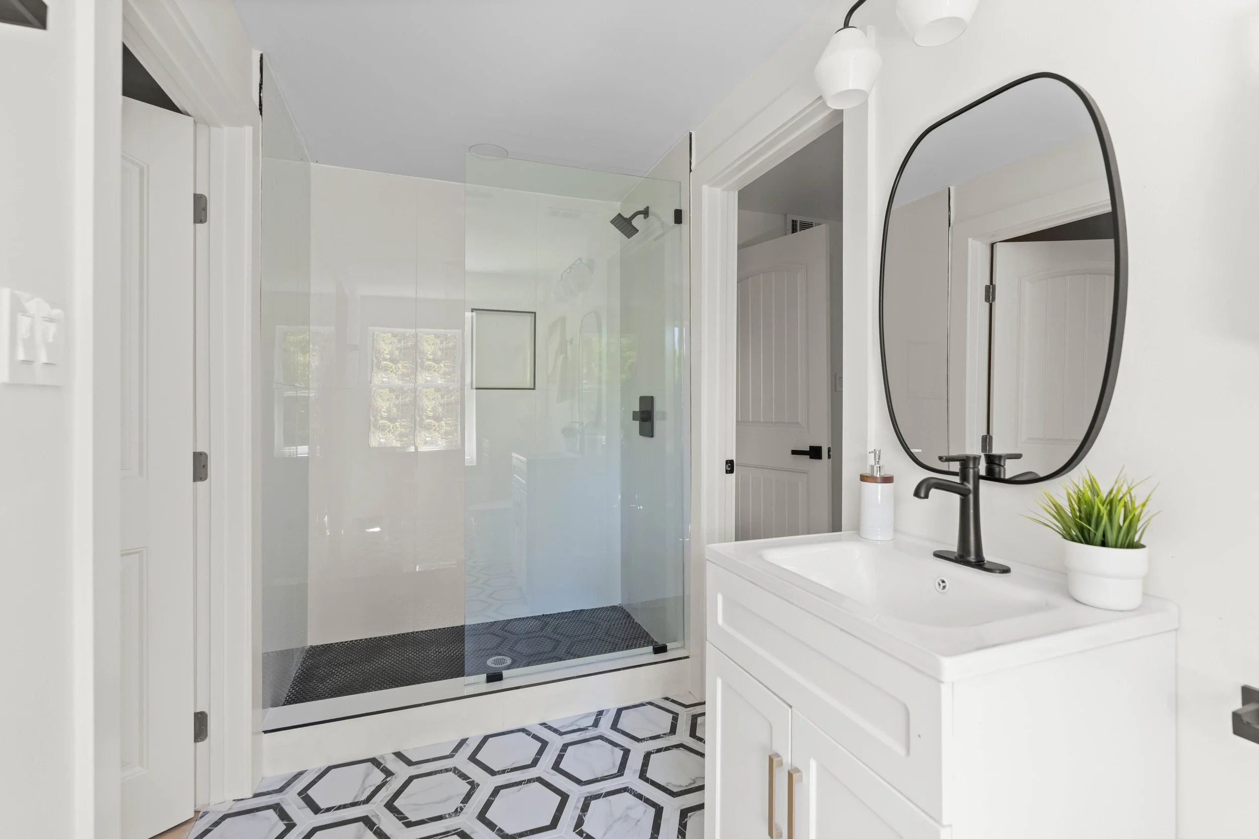 1679 Oak Ln - Low Res-52.jpg