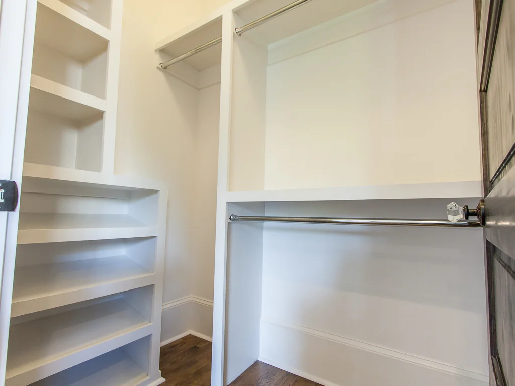 142 Adams-Master closet.jpg