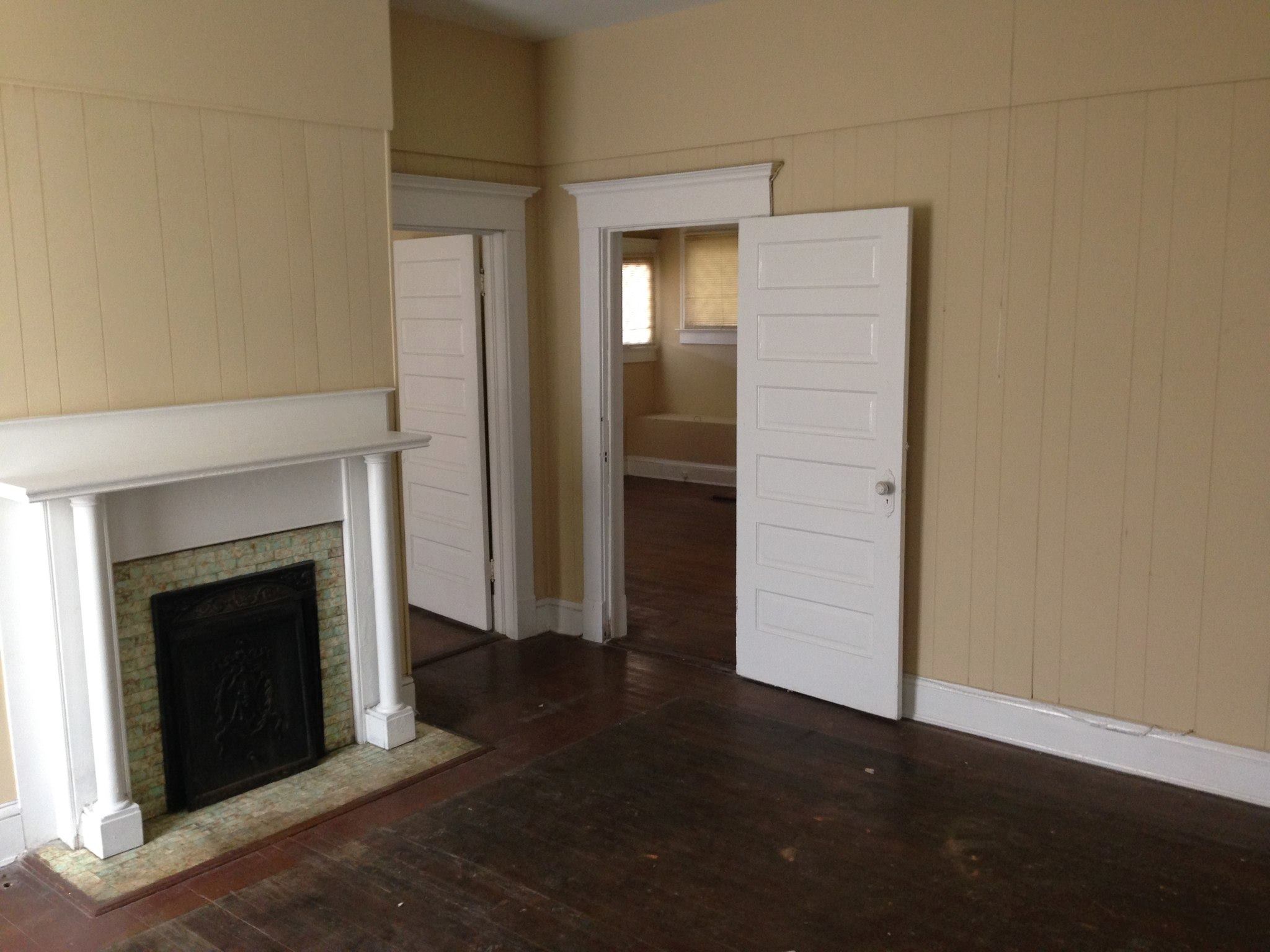 Ezra room before 2.jpeg