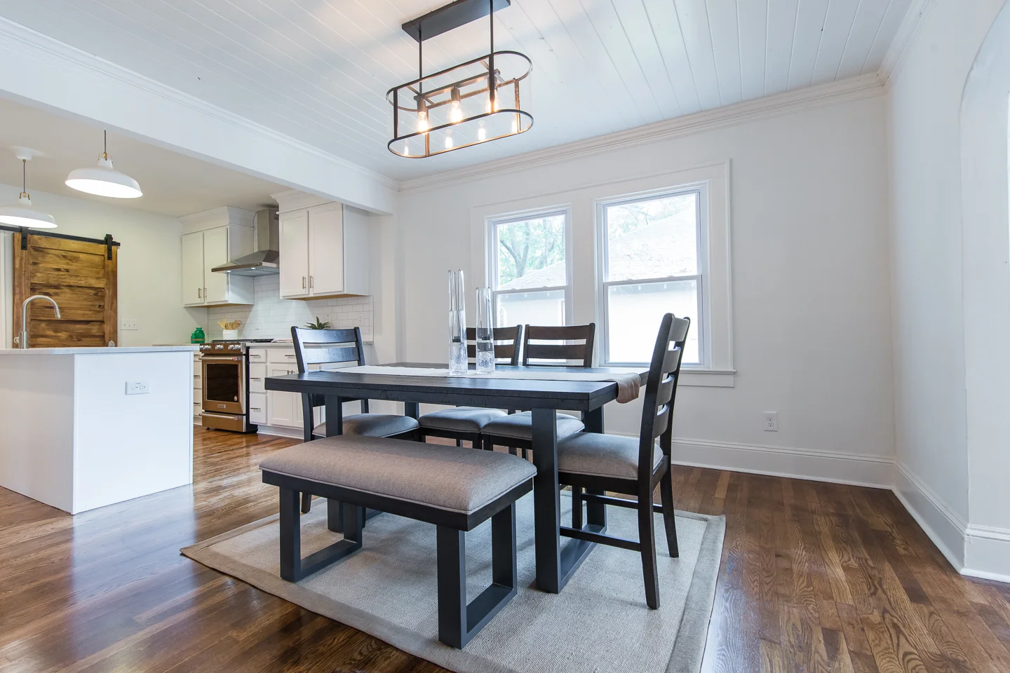 933 Park Ave-Dining 1.jpg