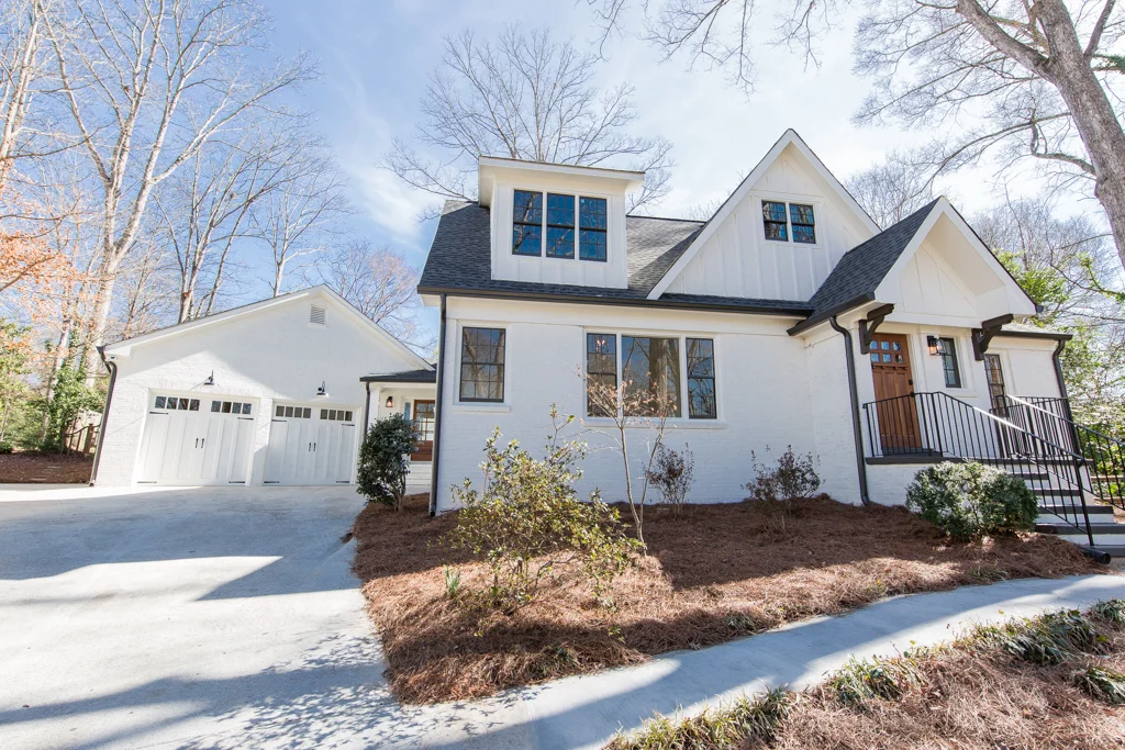 165 Mt Vernon-Front NEW 2.jpg