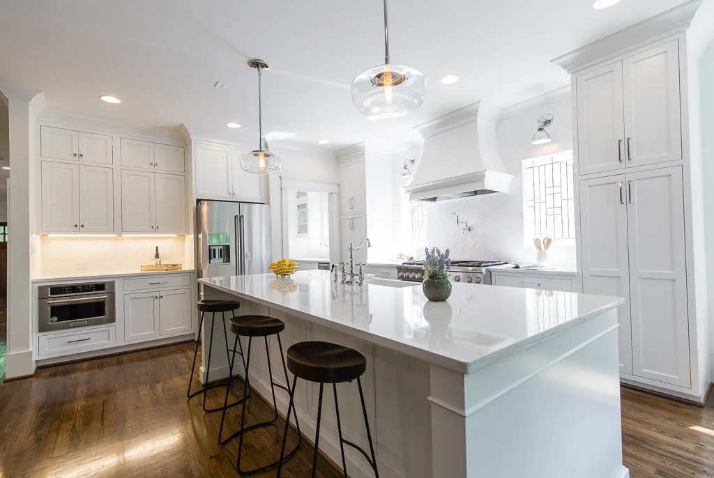 403 8th-Kitchen 1.jpg