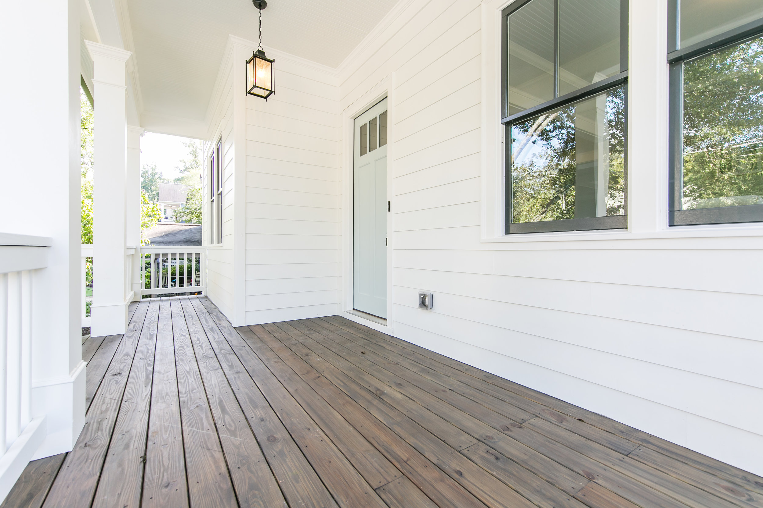 817 3rd Ave-Front Porch 2.jpg