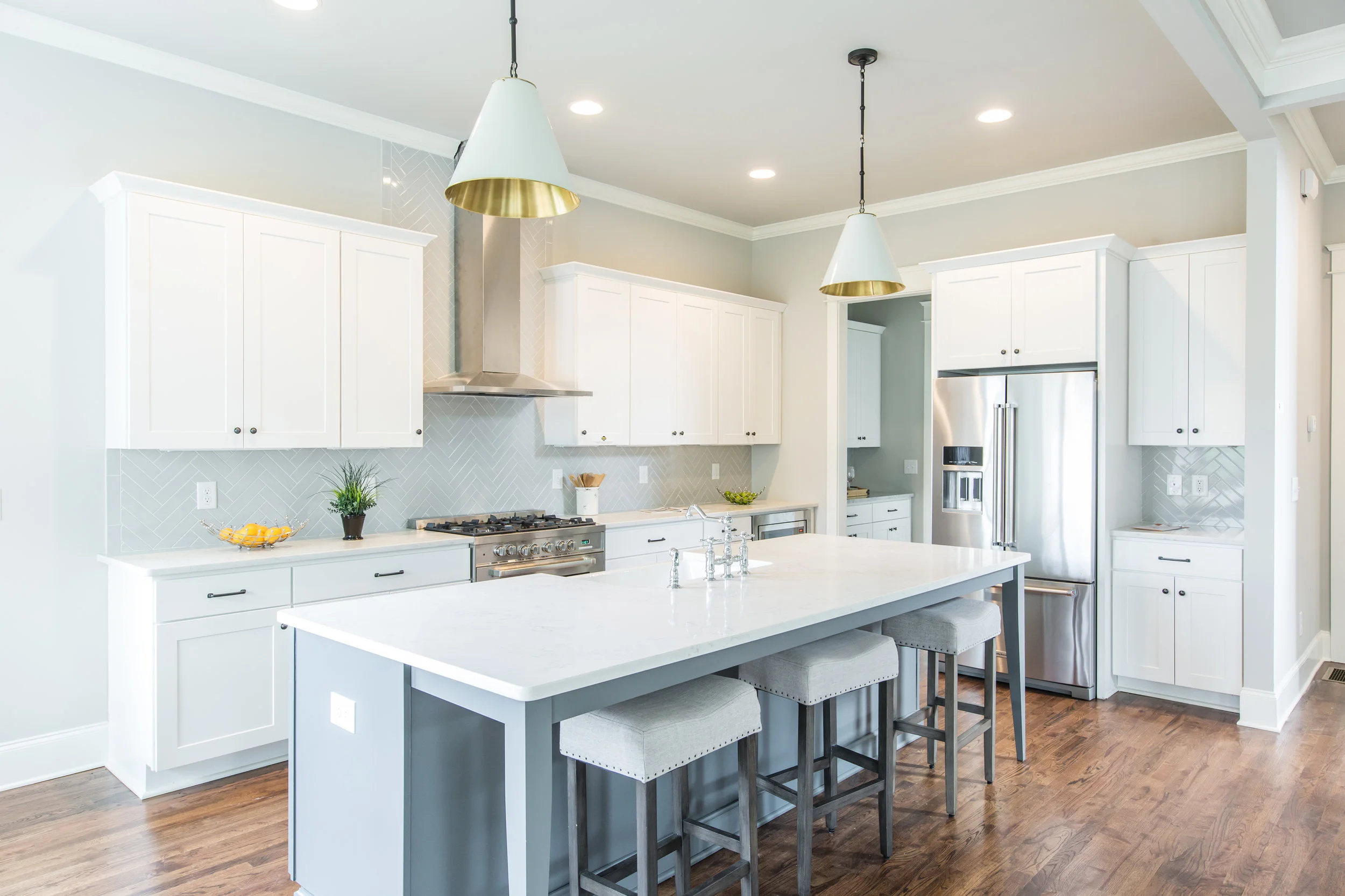 817 3rd Ave-Kitchen 1.jpg