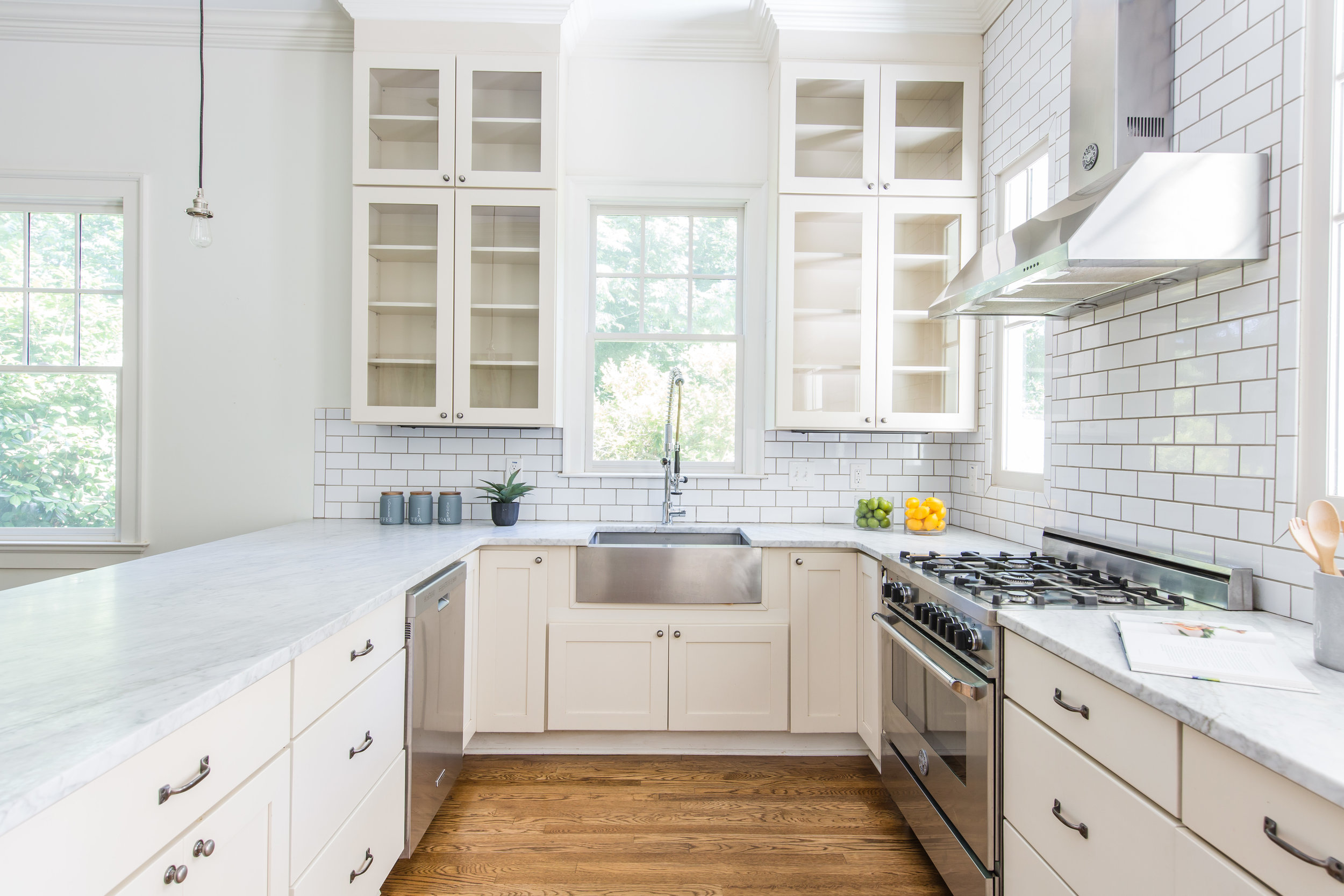 1726 Oakview-32.jpg