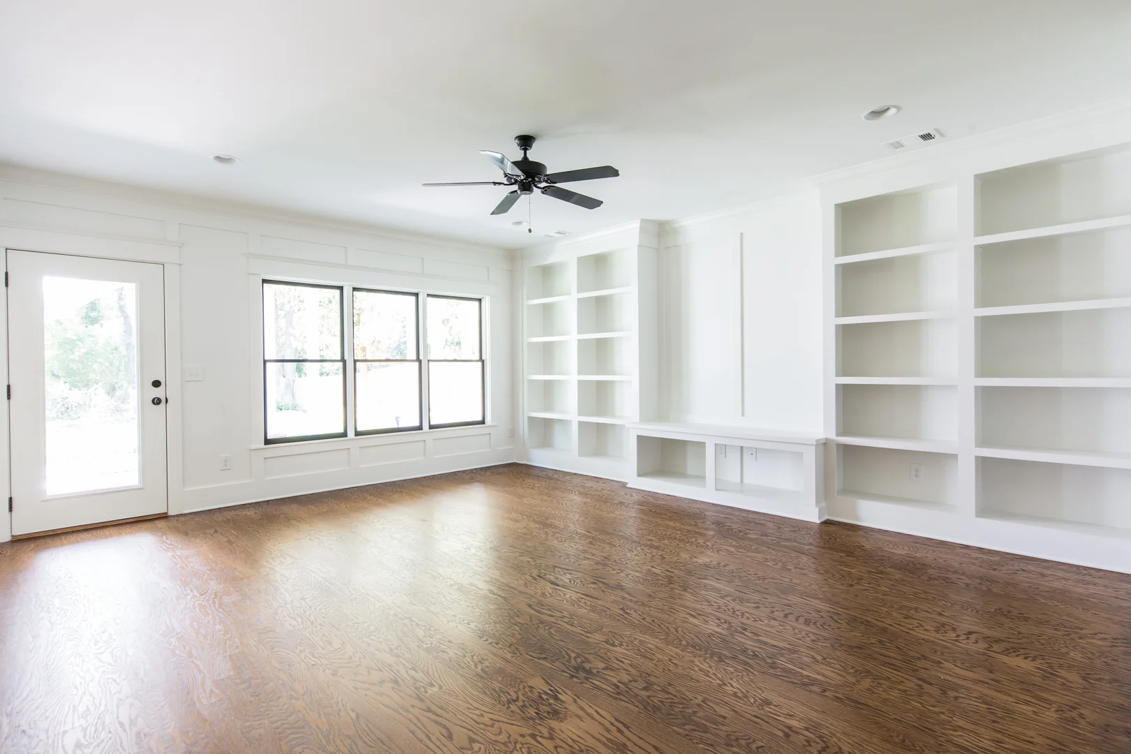 422 E Pharr-29.jpg