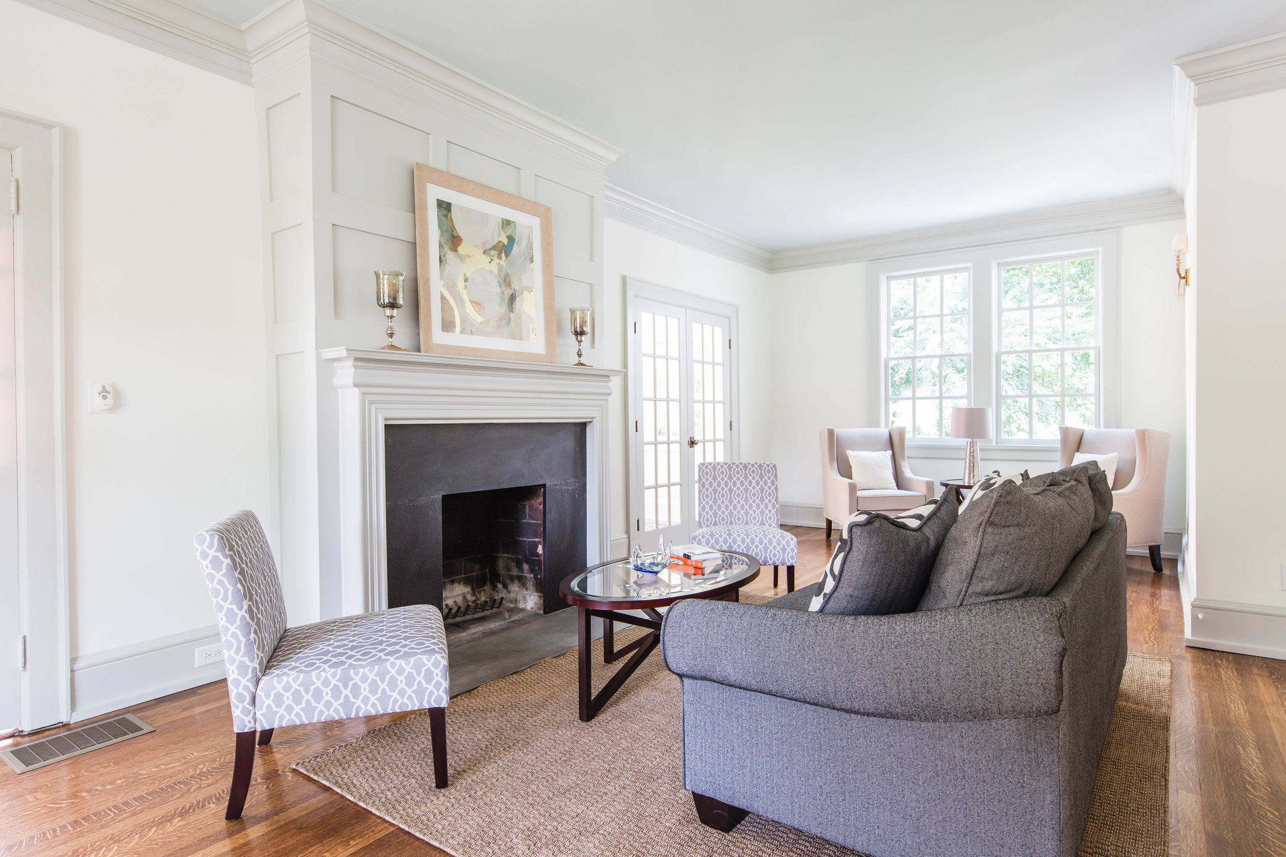 640 E Morningside-Great Room 1.jpg