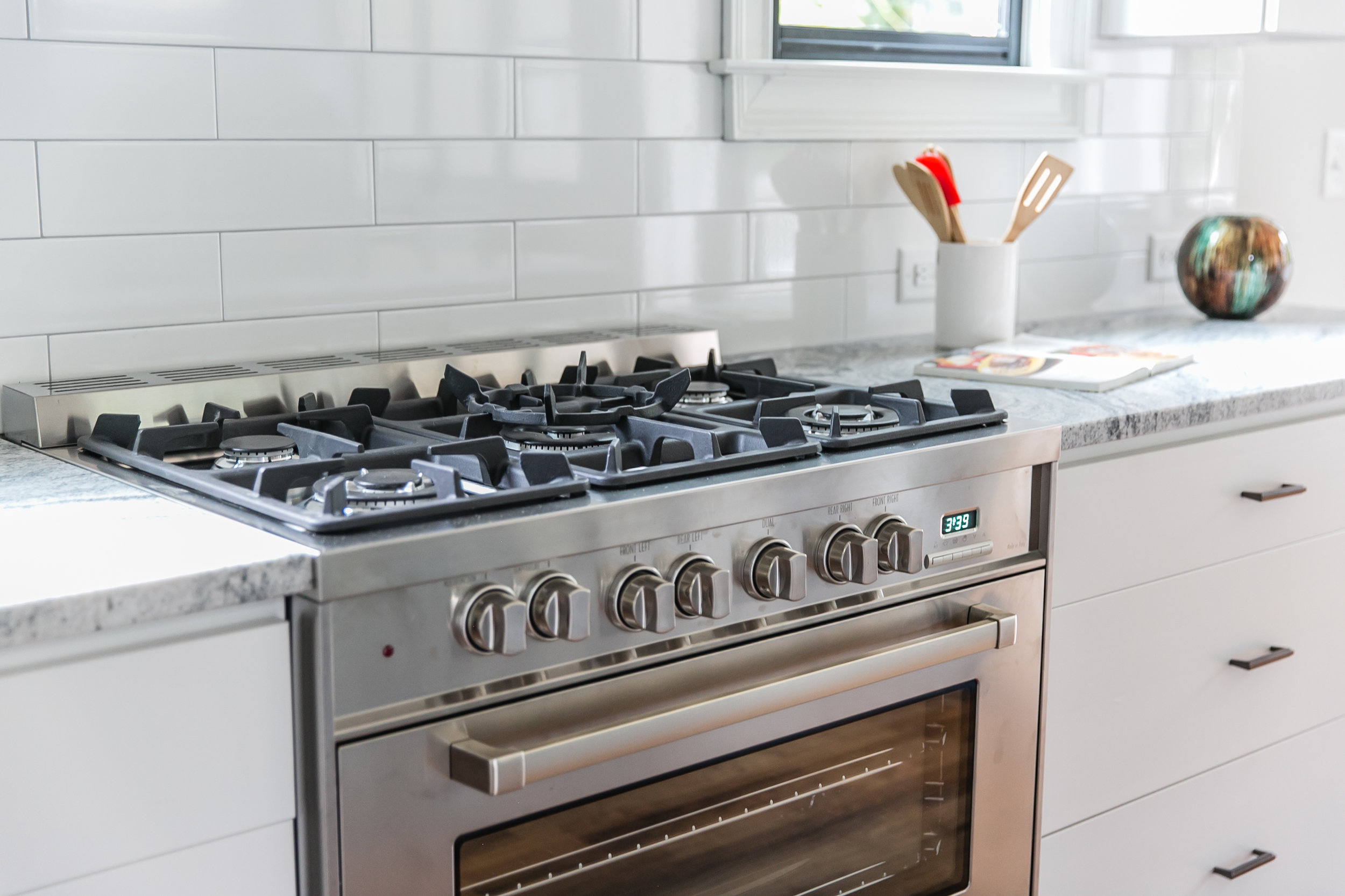 2256 Ridgedale-Kitchen Stove Detail.jpg