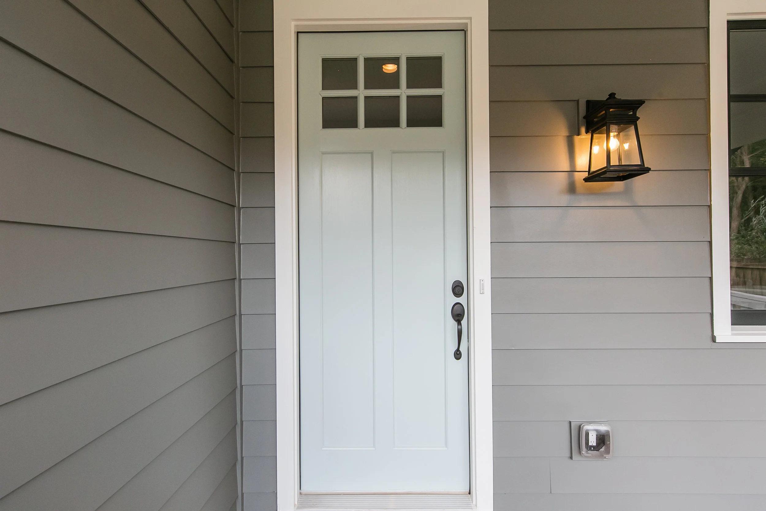 222 Kirkwood-Front Door.jpg