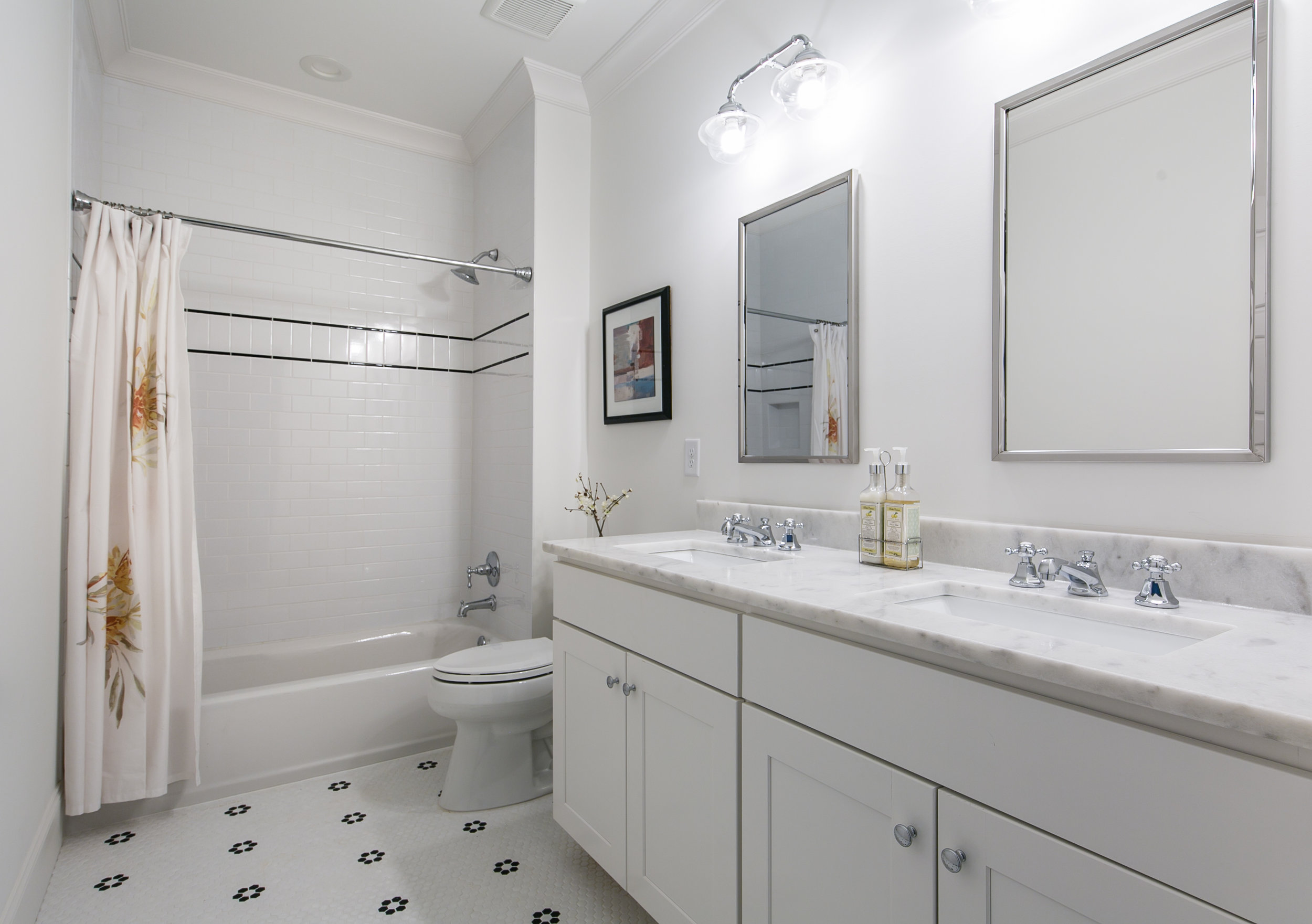 100 Daniel-Bath 1.jpg