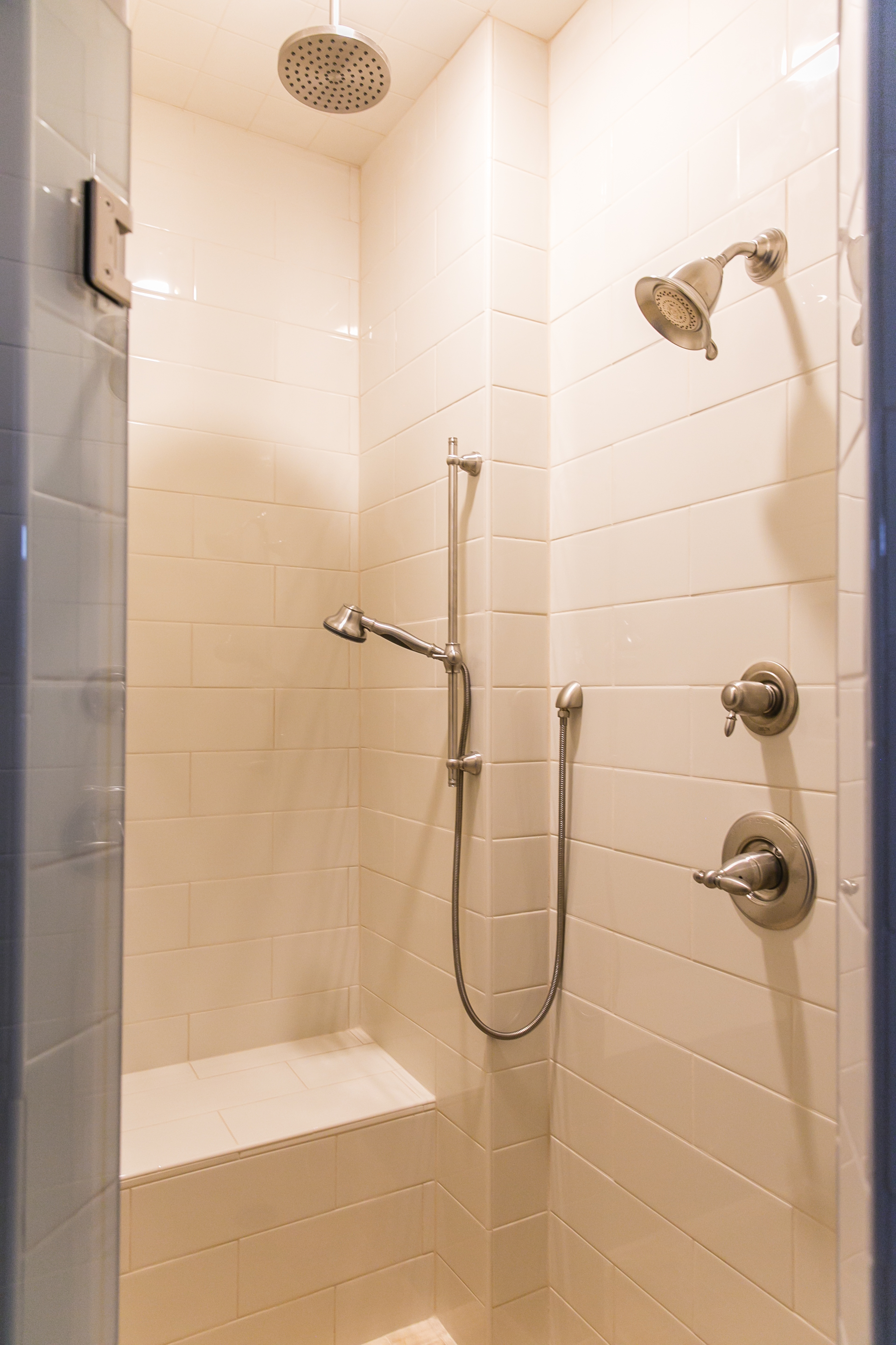 2456 Piedmont Unit 2-Master shower.jpg