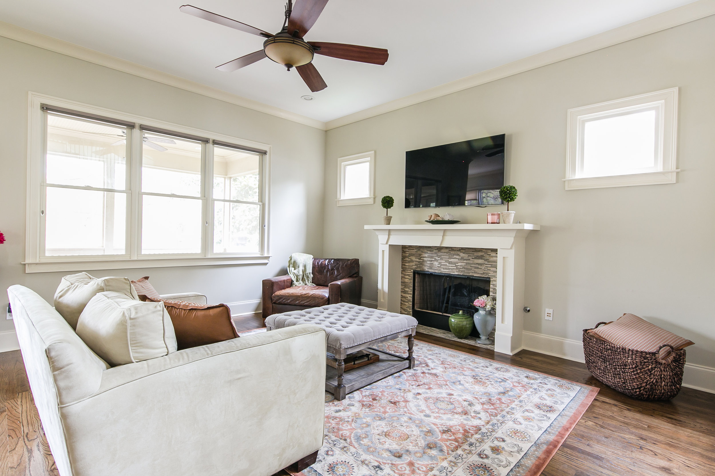 125 Mcclean-Living 1.jpg