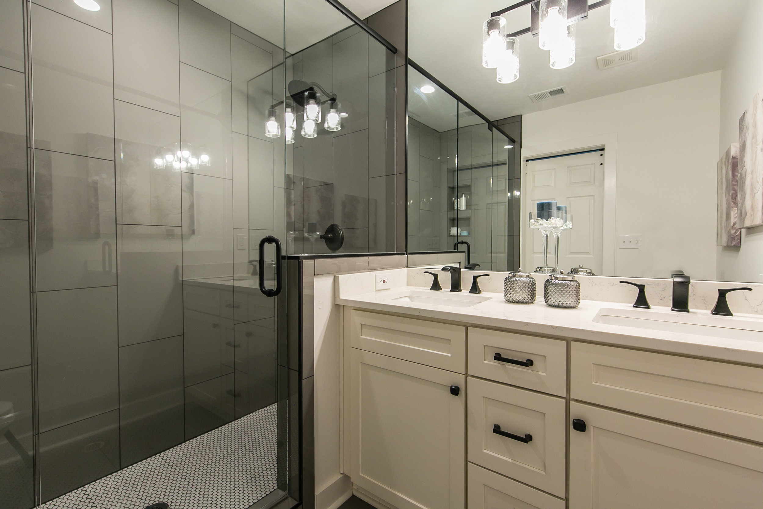 2135 Juanita-8.jpg