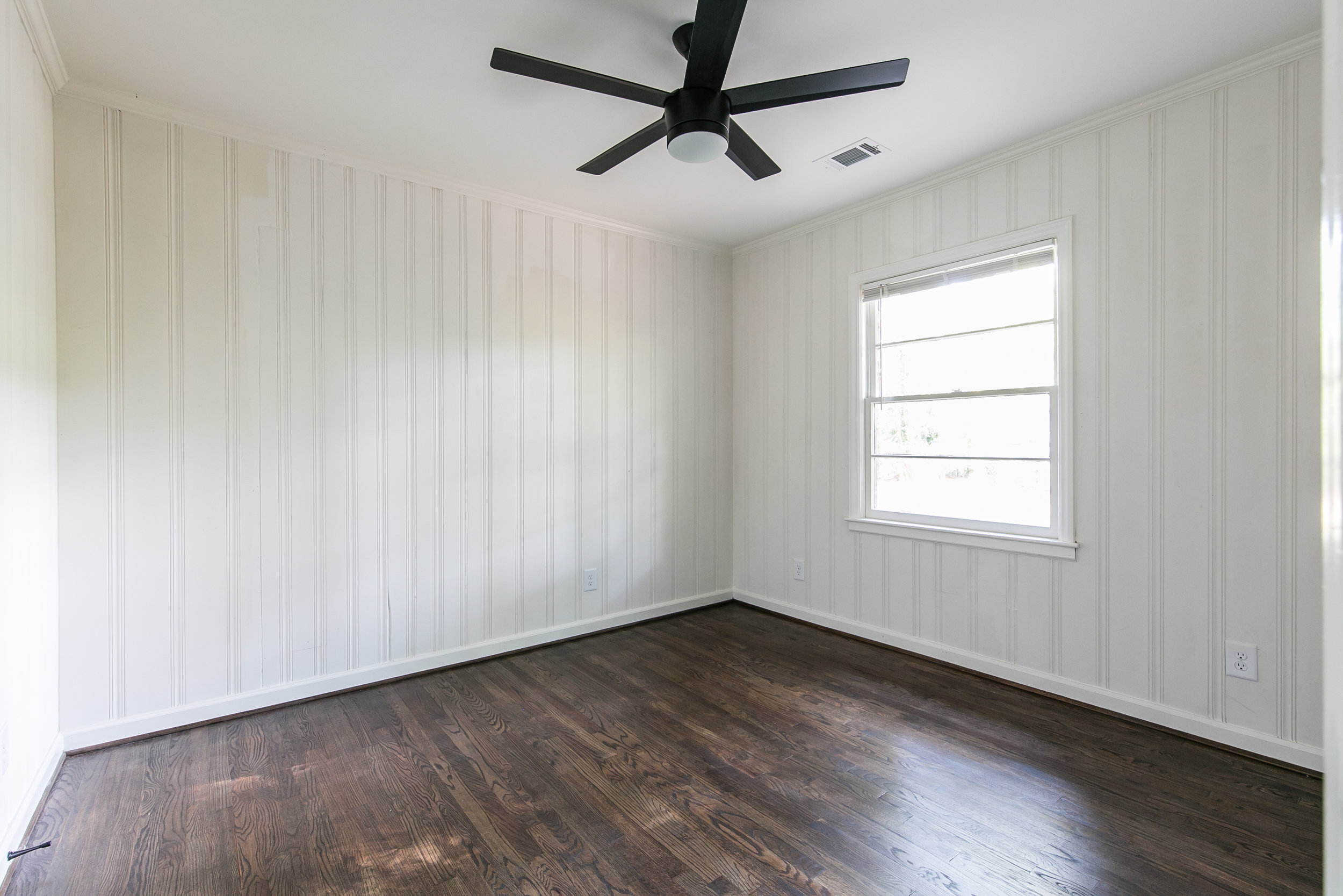 2140 Glendale-6.jpg
