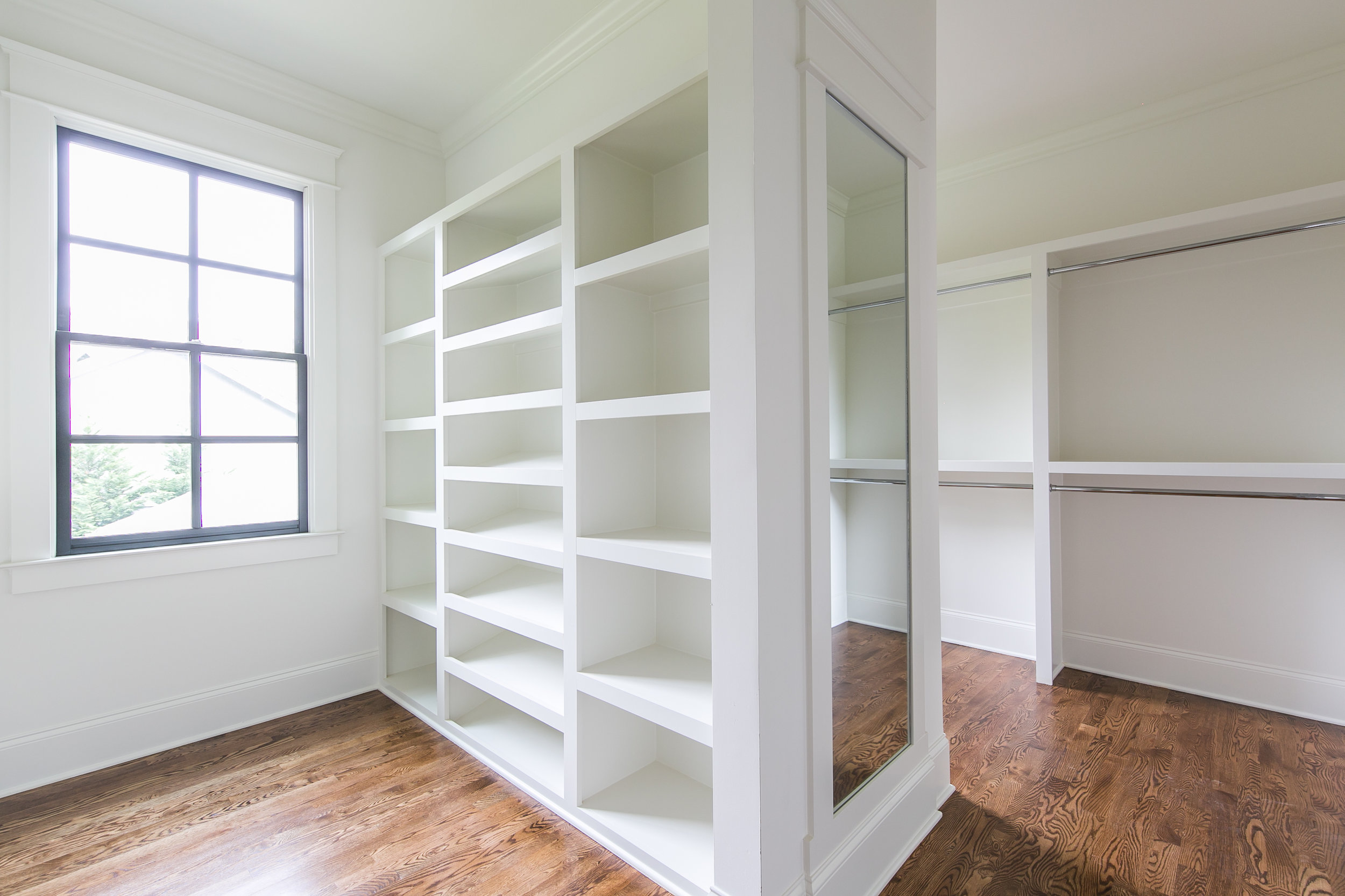 1388 N Morningside-Walk in.jpg