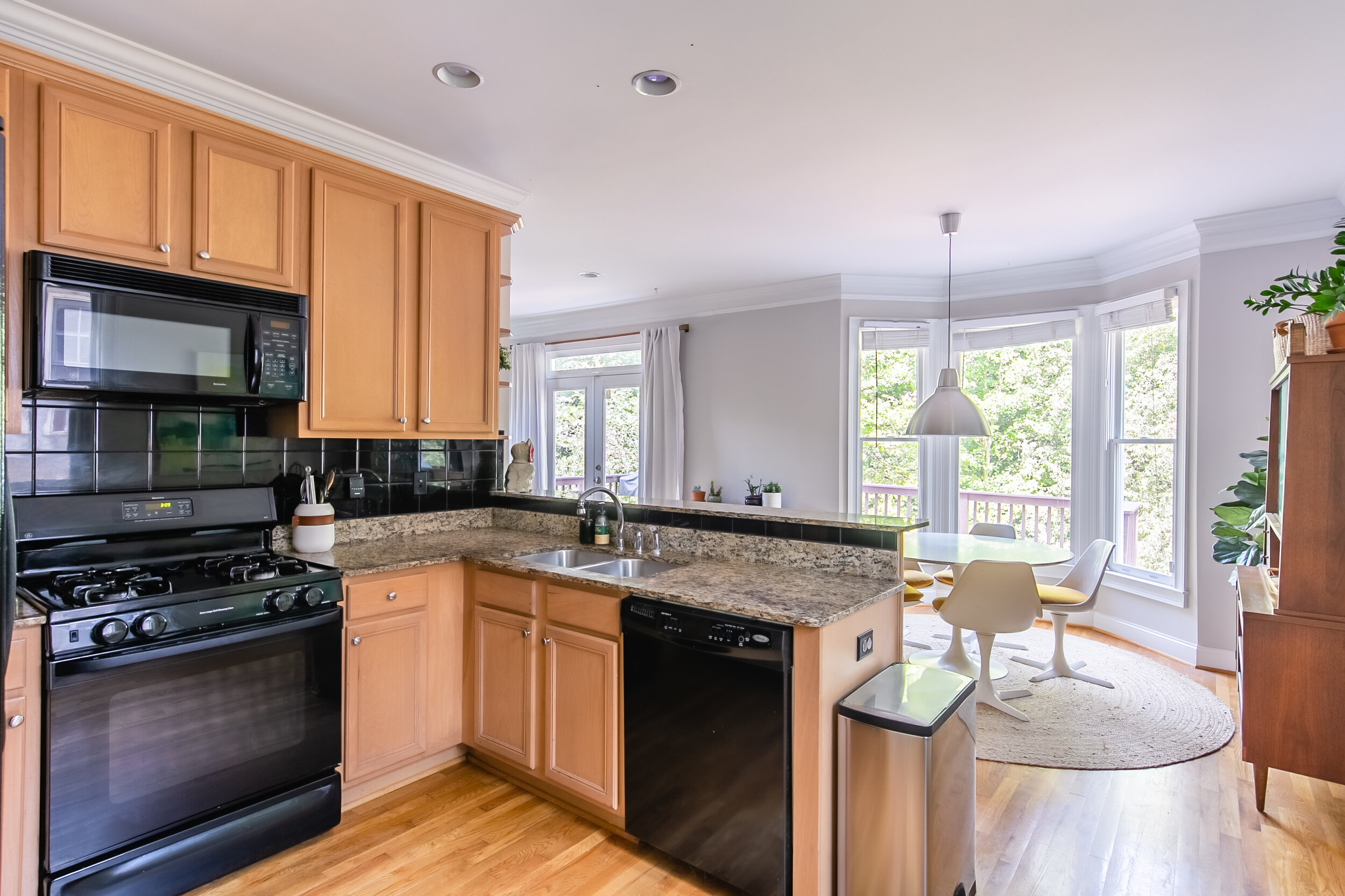 Kitchen-3.jpg