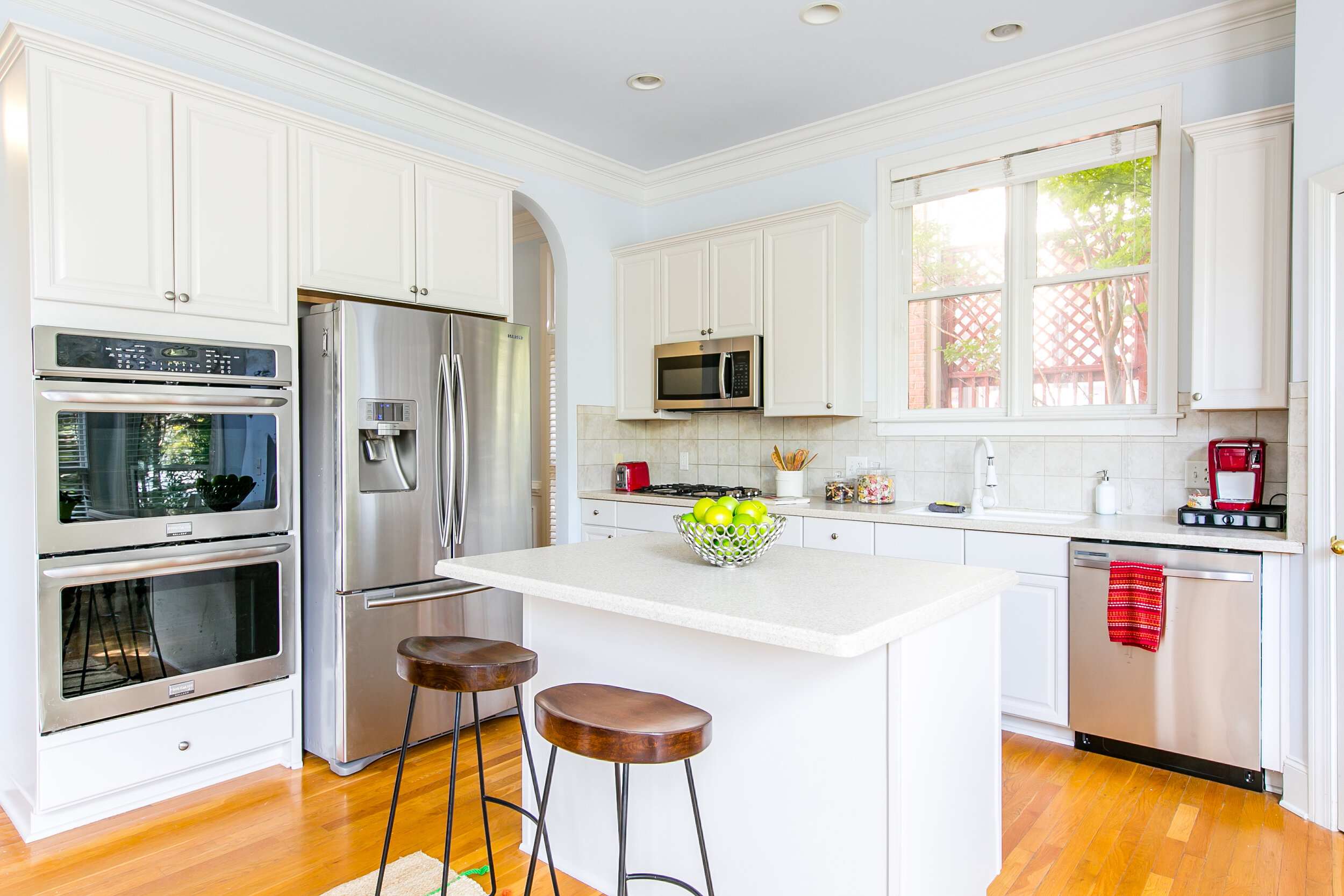 ManorWalk_Kitchen-2.jpg