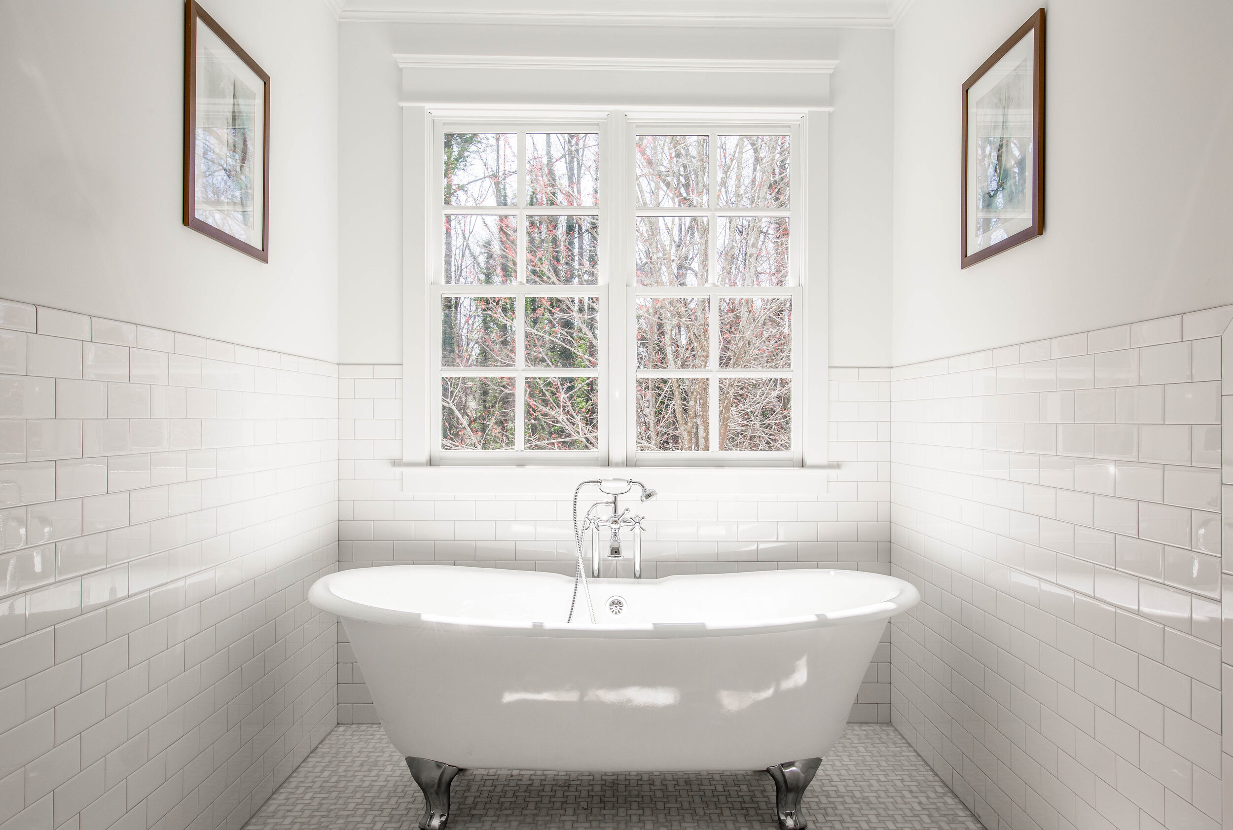 931_Courtenay_Master_Bath.jpg