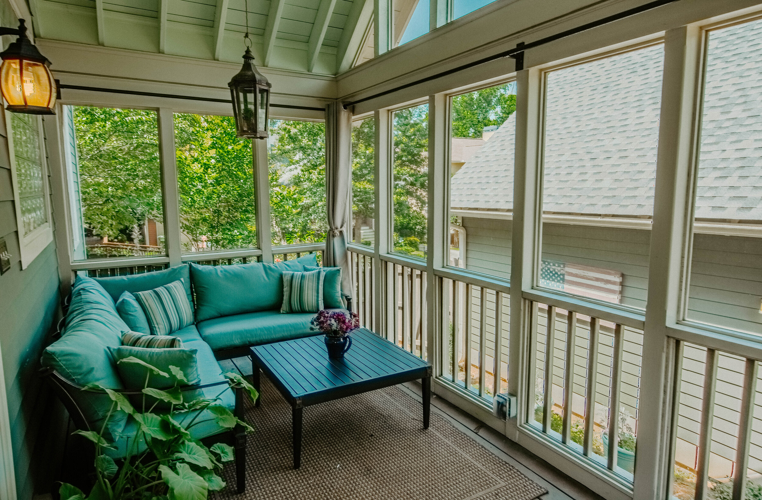 176_Murray_Hill_Front_Back_Porch-2.jpg
