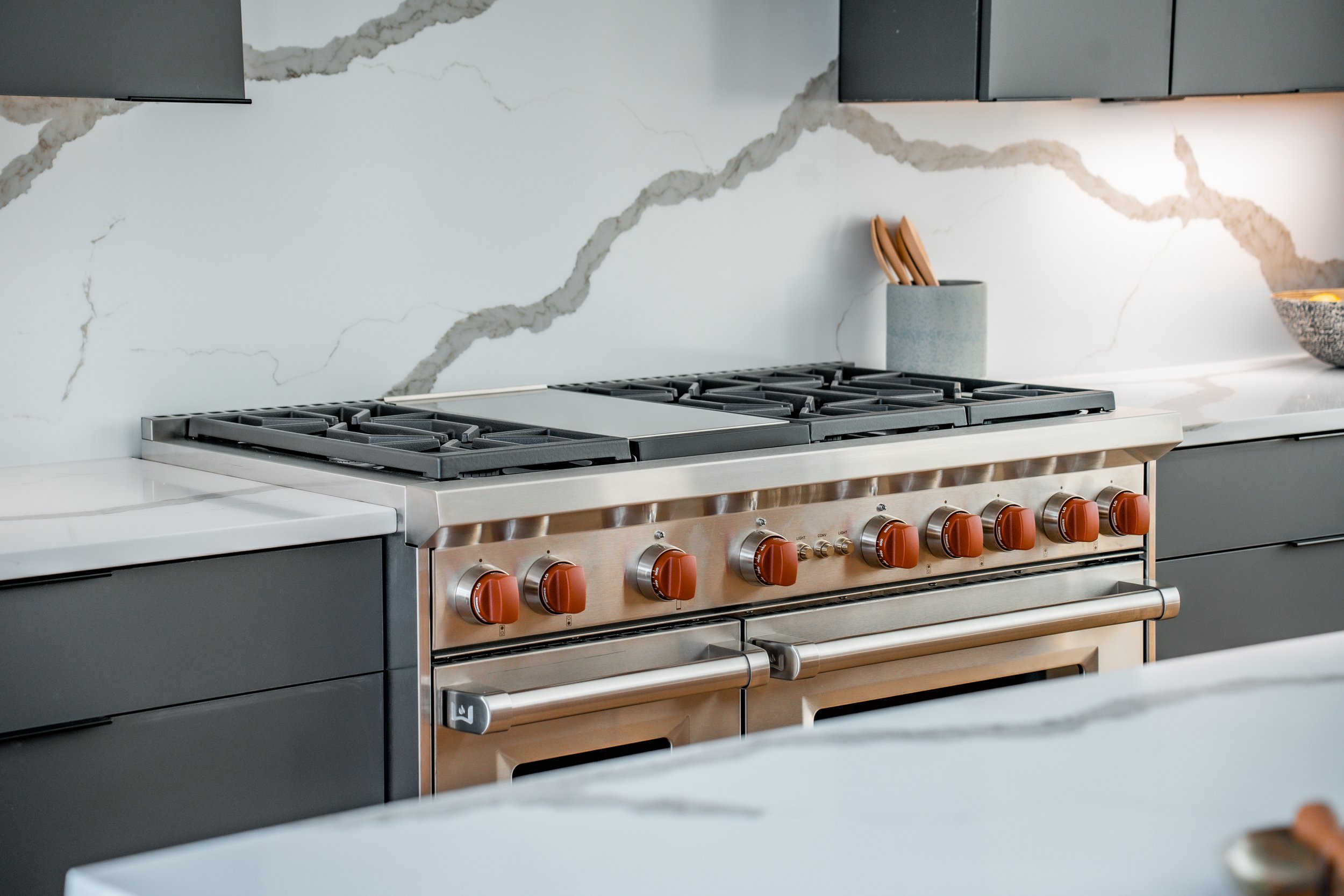 k 411_Ninth_Kitchen-2.jpg