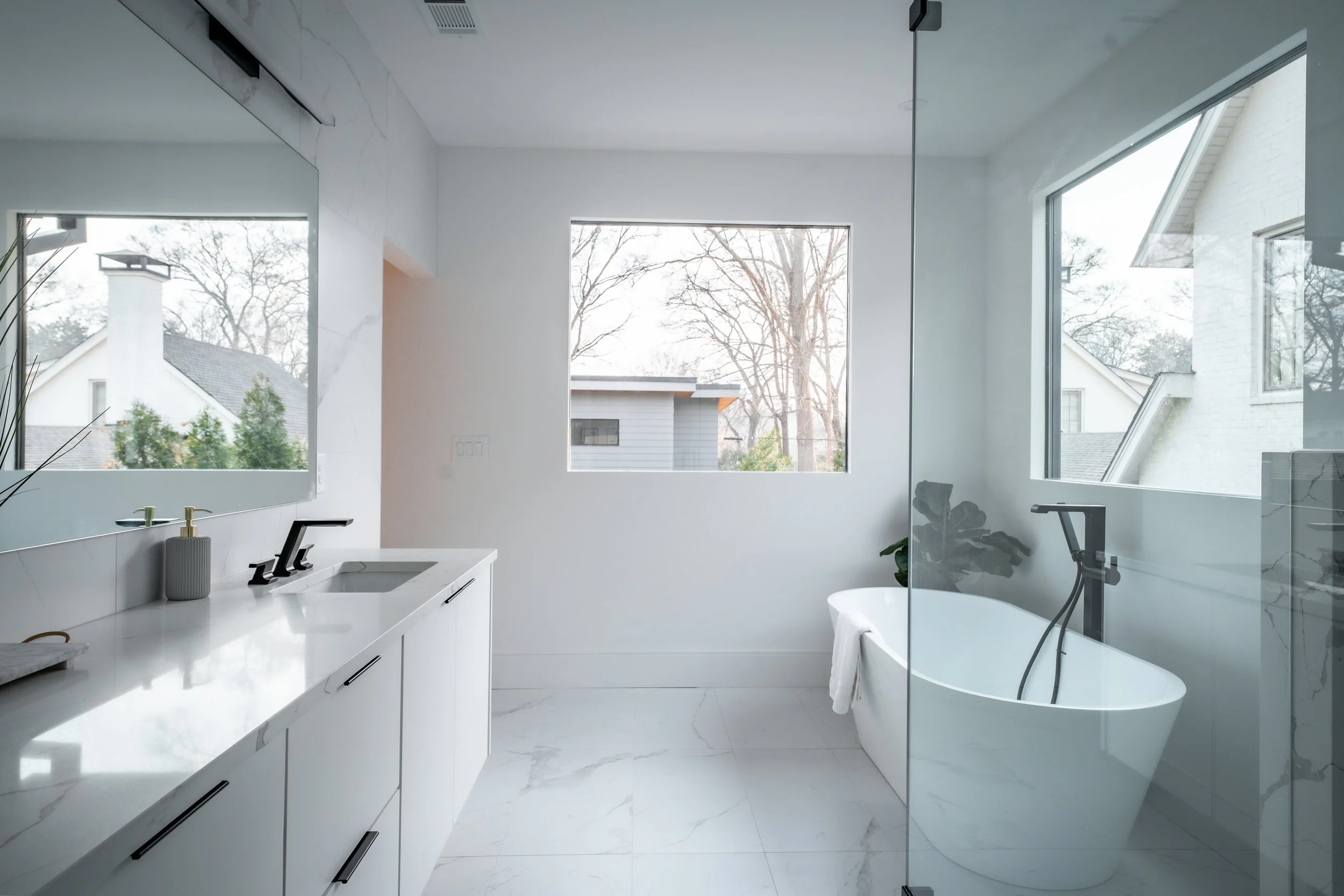 x 411_Ninth_Primary_Bath-7.jpg