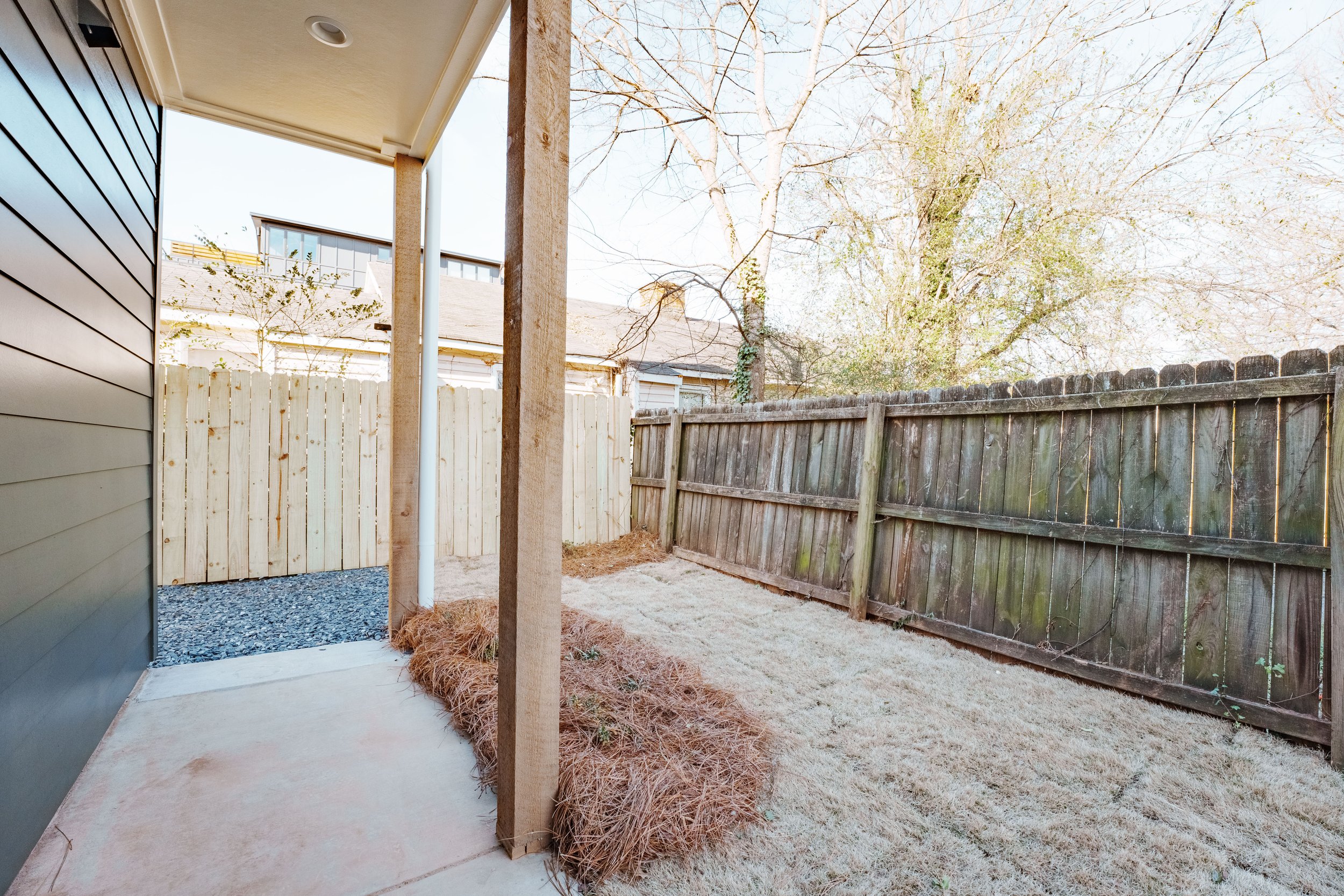 r 55B_Weatherby_Backyard.jpg