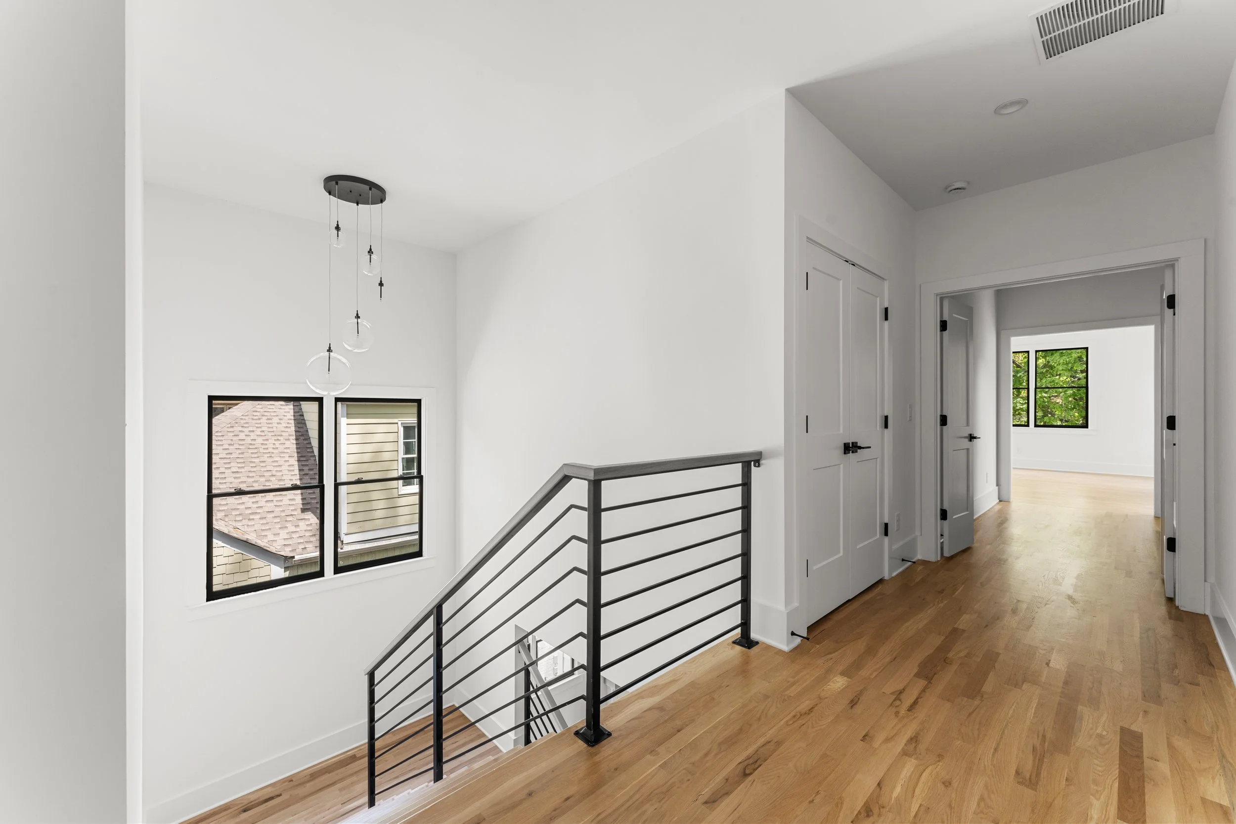 636 Hemlock12.jpeg