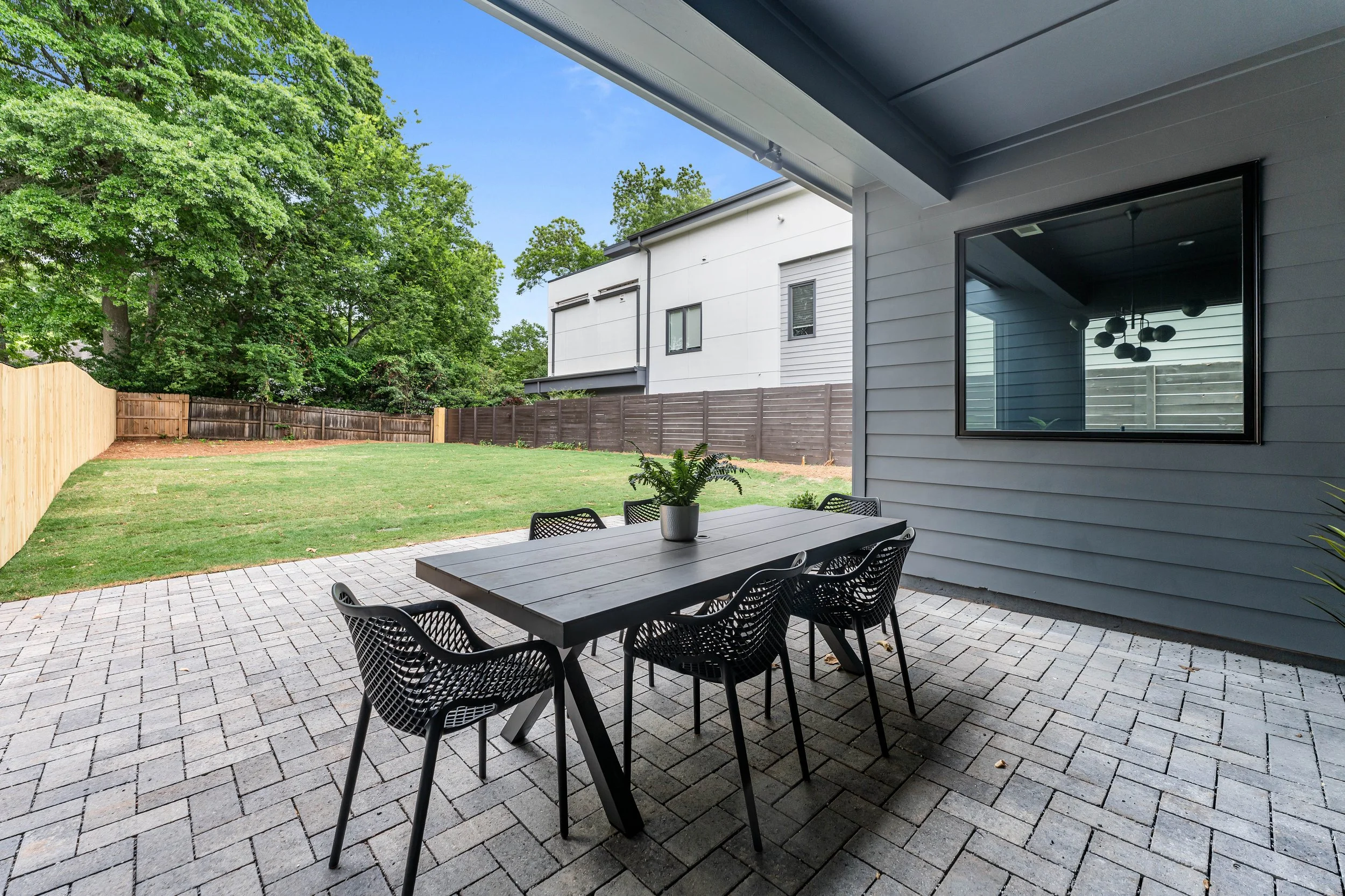 211 WIlbur-5.jpg