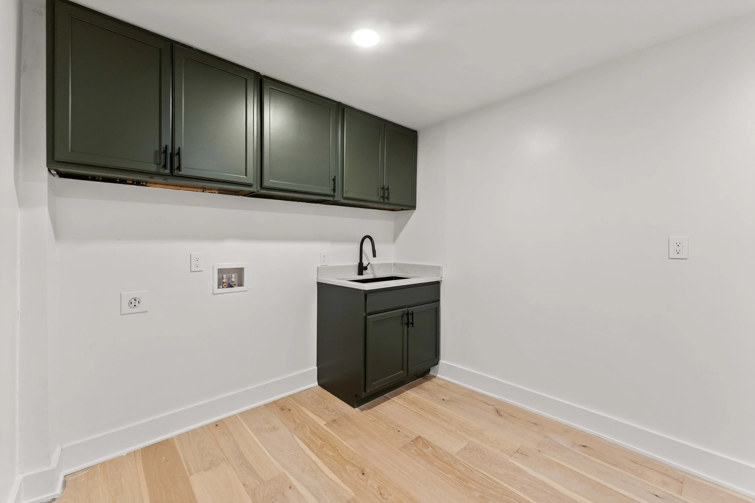 1679 Oak Ln - Low Res-54.jpg