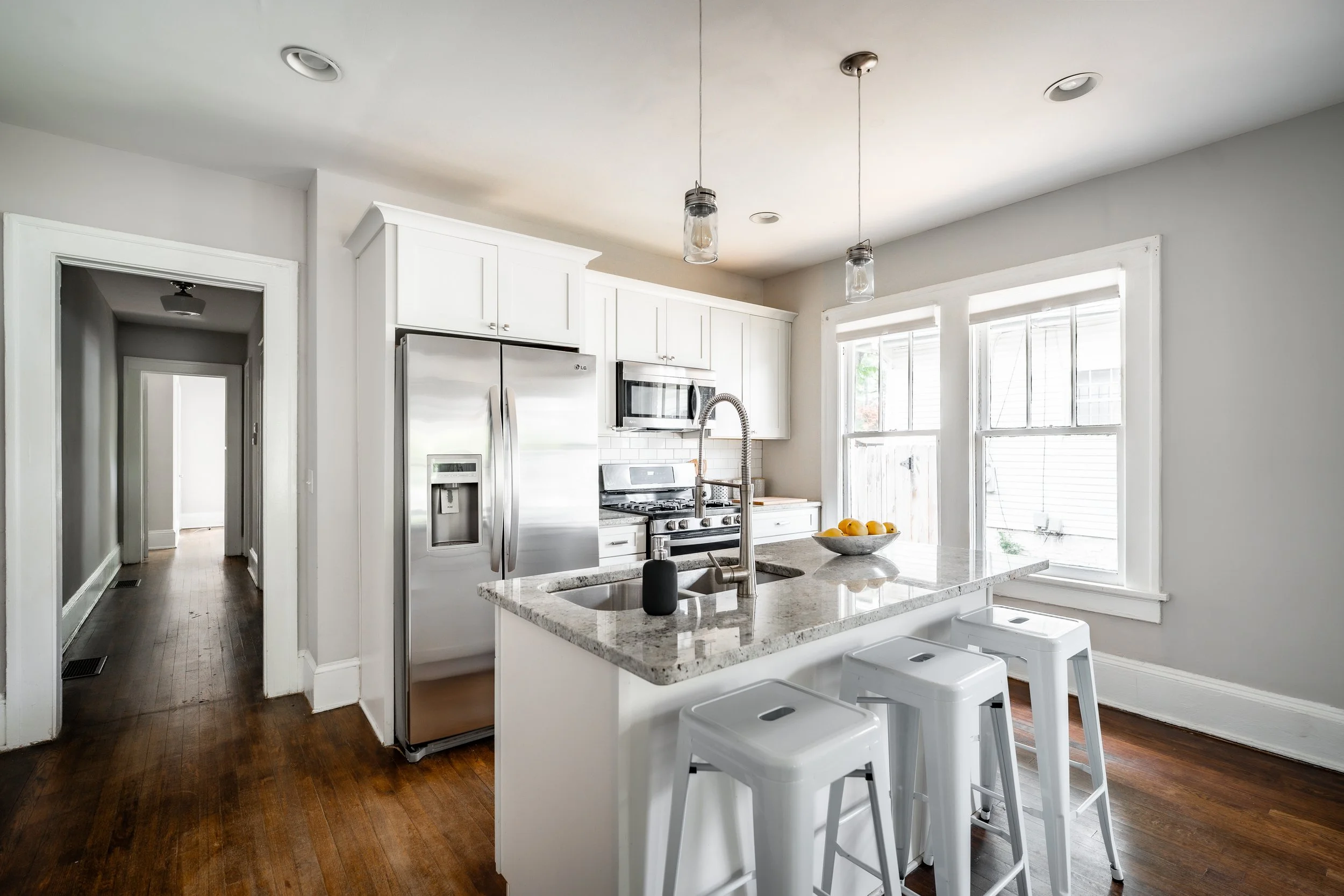 23Clifton_Kitchen_4.jpg