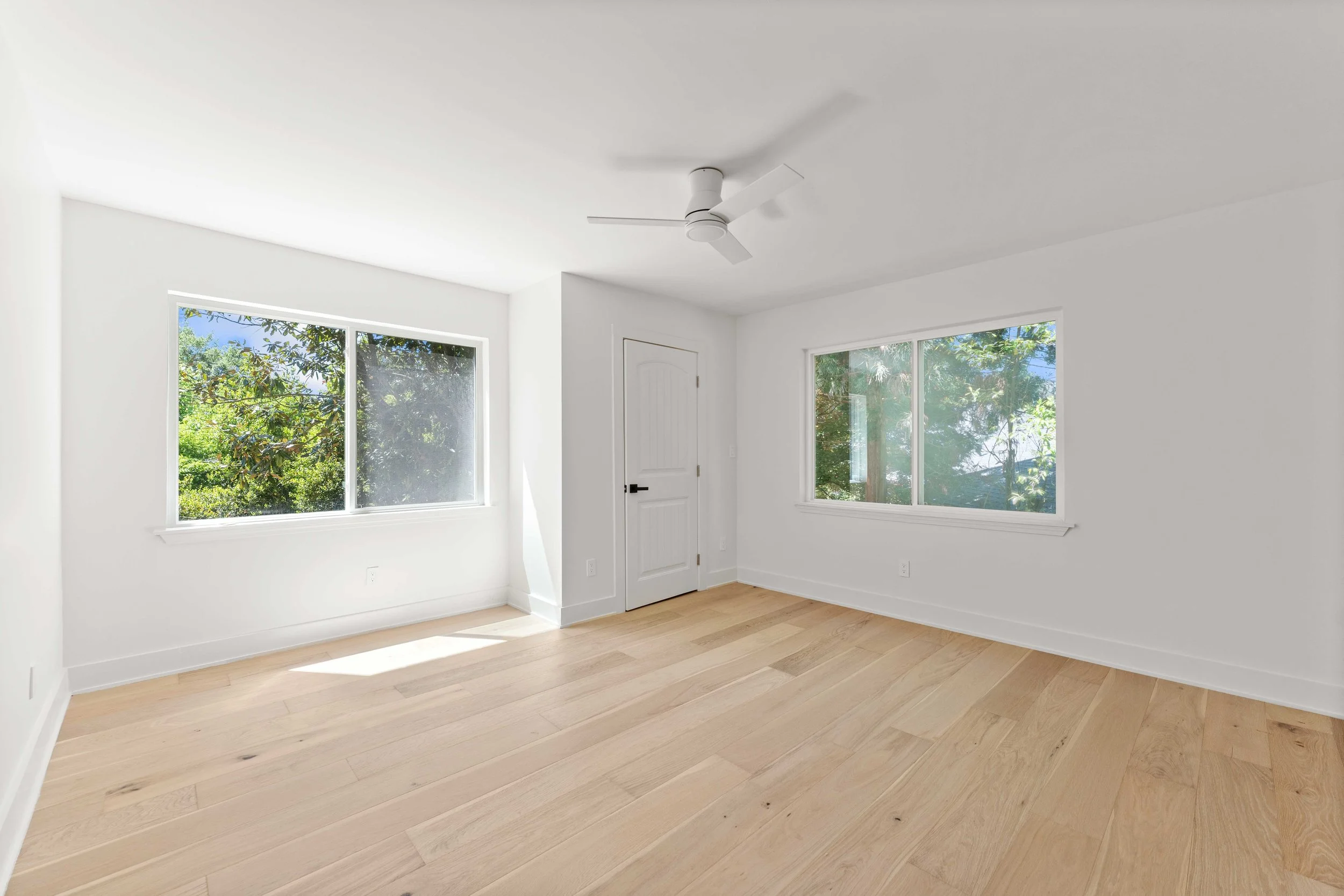 1679 Oak Ln - Low Res-46.jpg