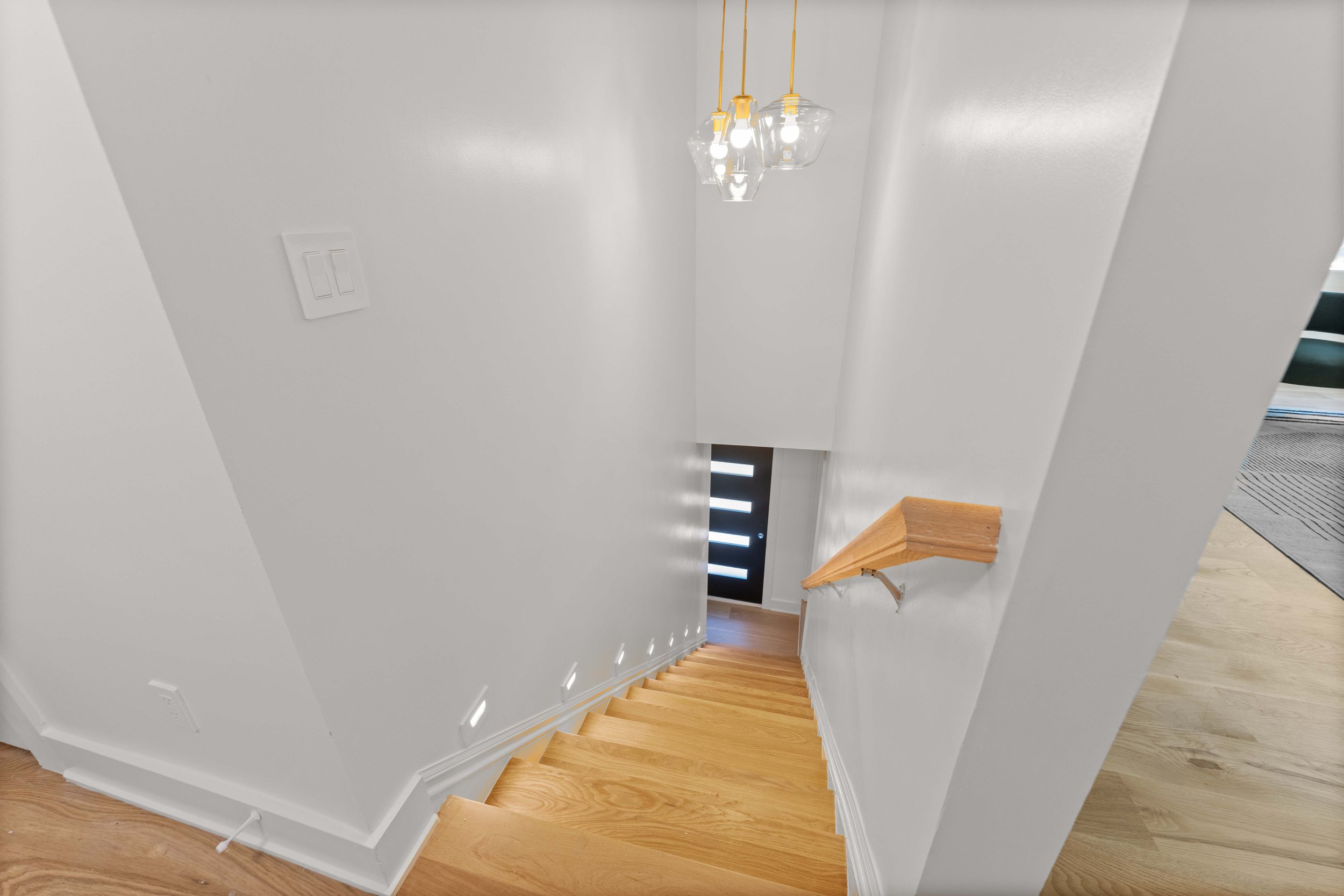 1679 Oak Ln - Low Res-42.jpg