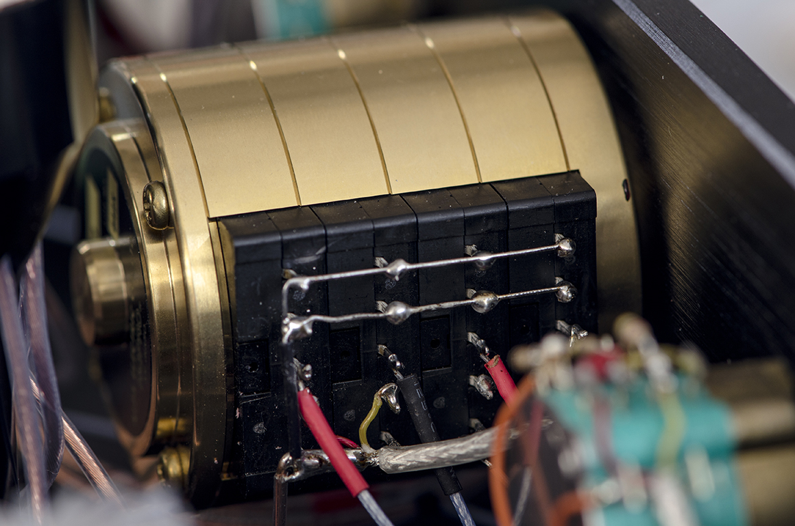 Alps RK50 4-channel volume control in brass enclosure