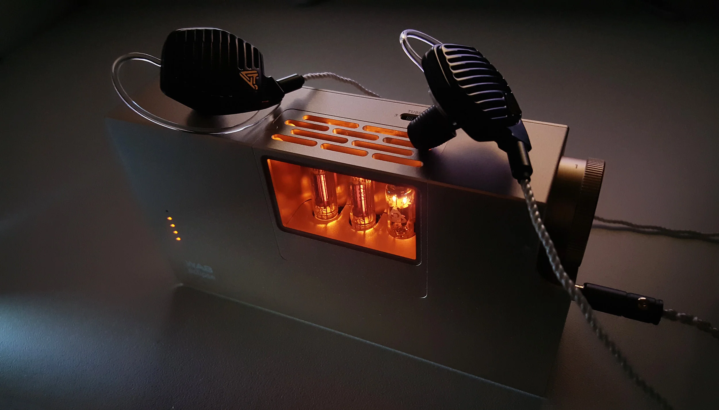 Audeze LCDi4 In-Ear — Woo Audio