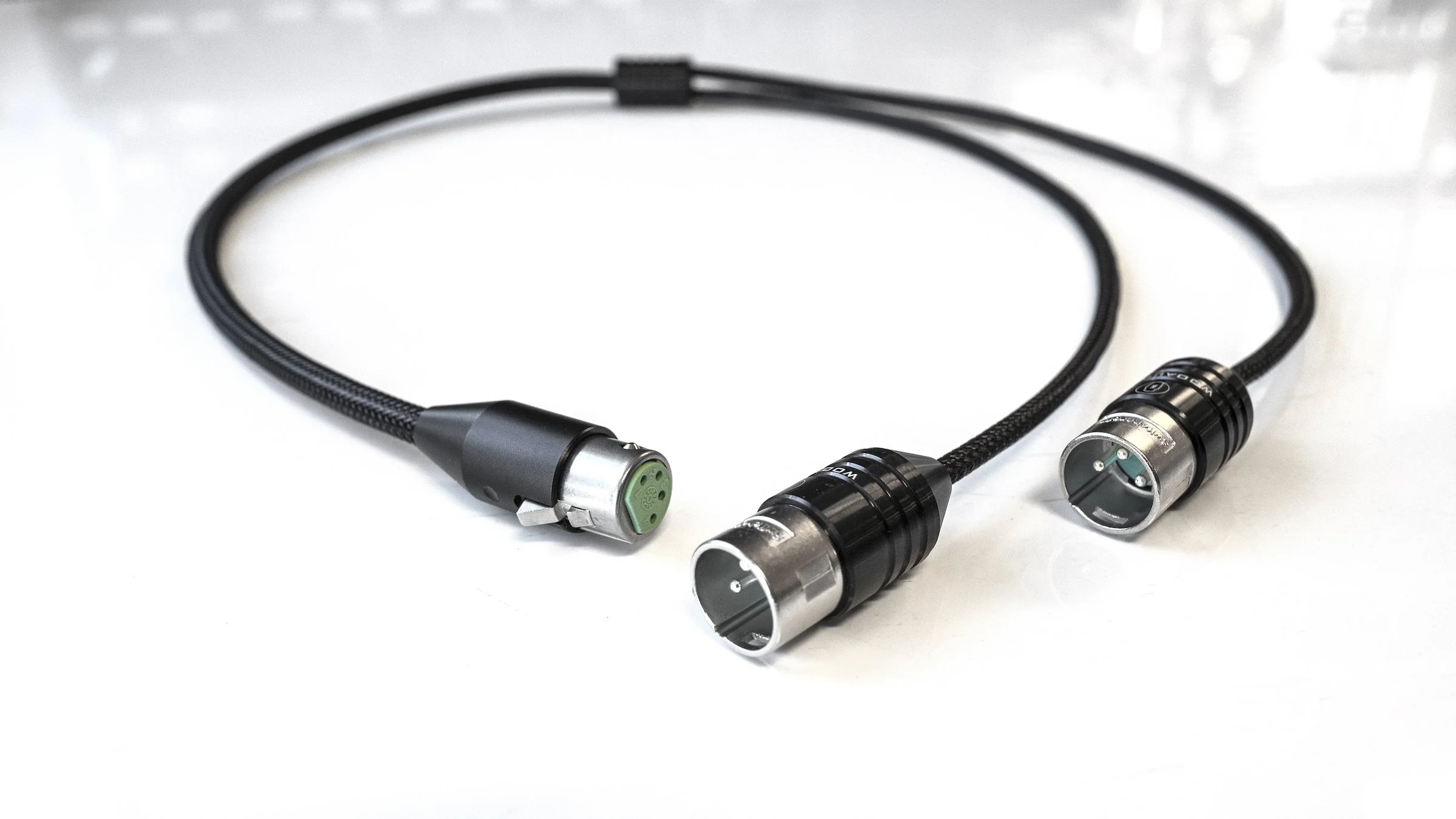 4-pin XLR to dual 3-pin XLR