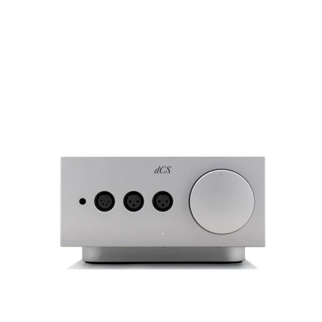 dCS Lina Headphone Amplifier 銀色正面與耳機輸出介面